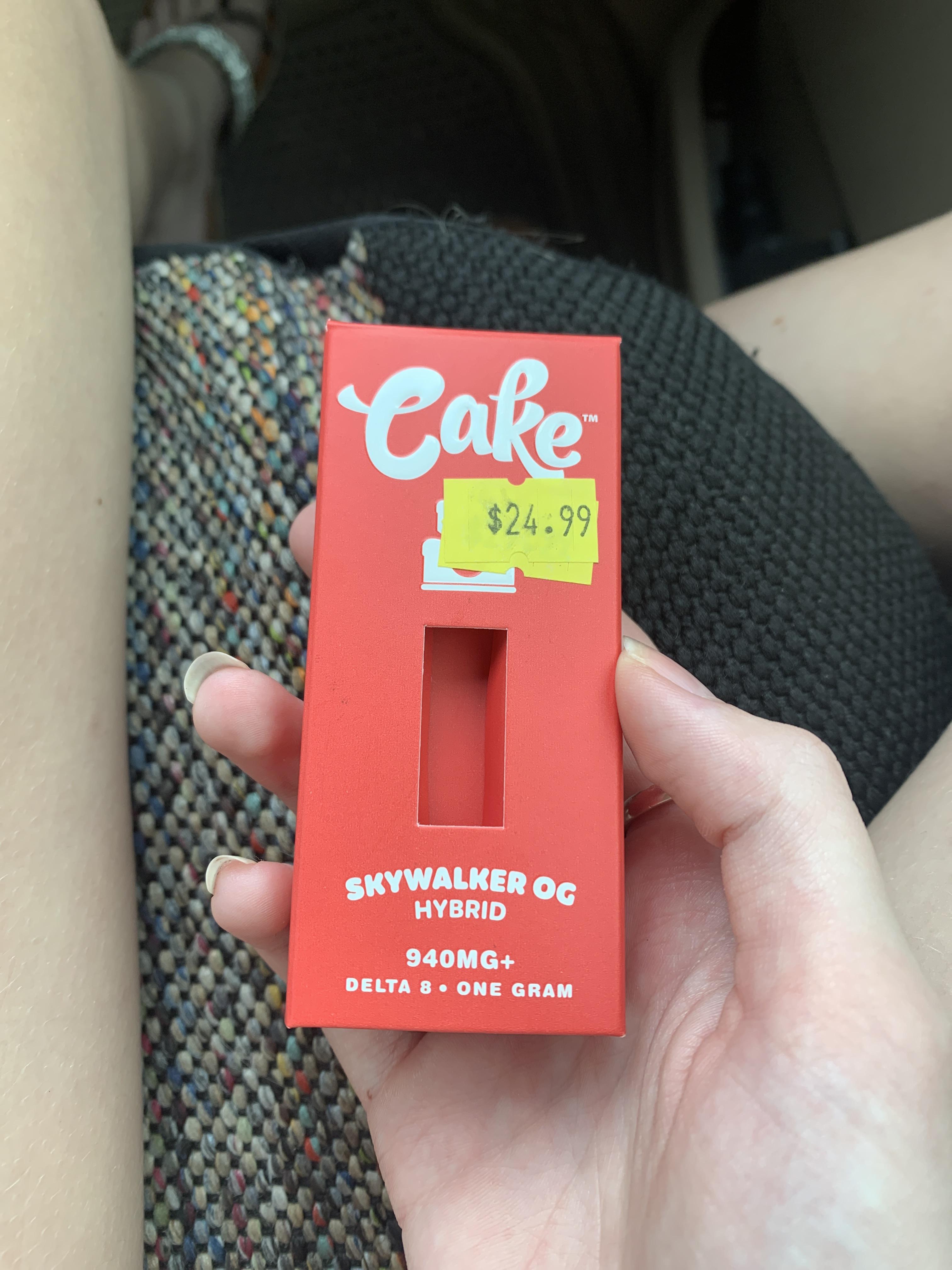 cake delta 8 disposable effects Thanh Croft