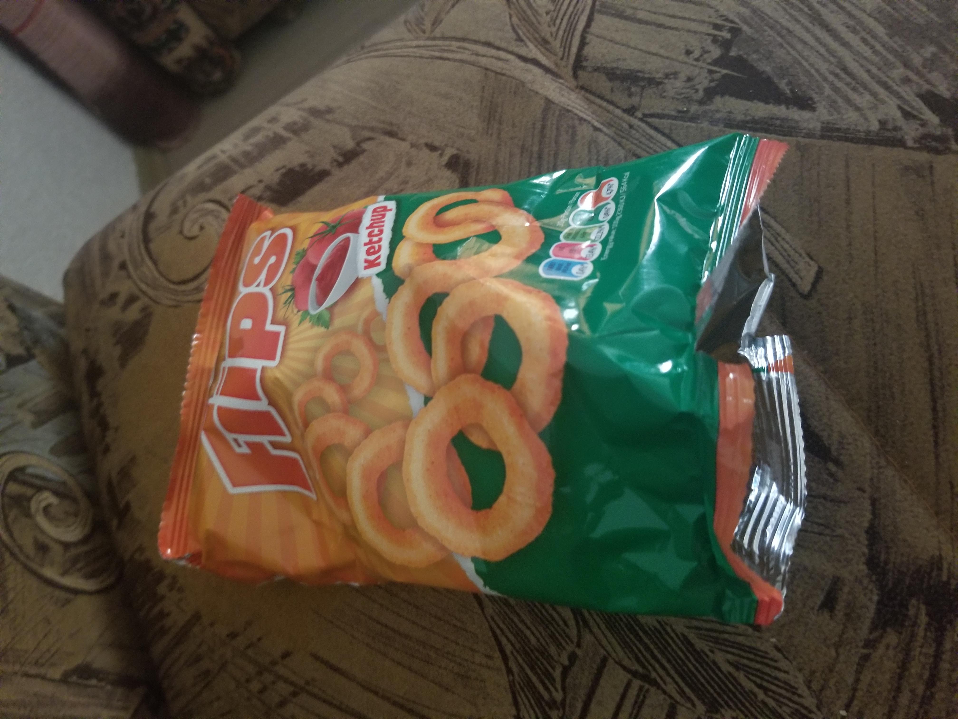 I CANNOT stand my family opening chips backwards like wha? r