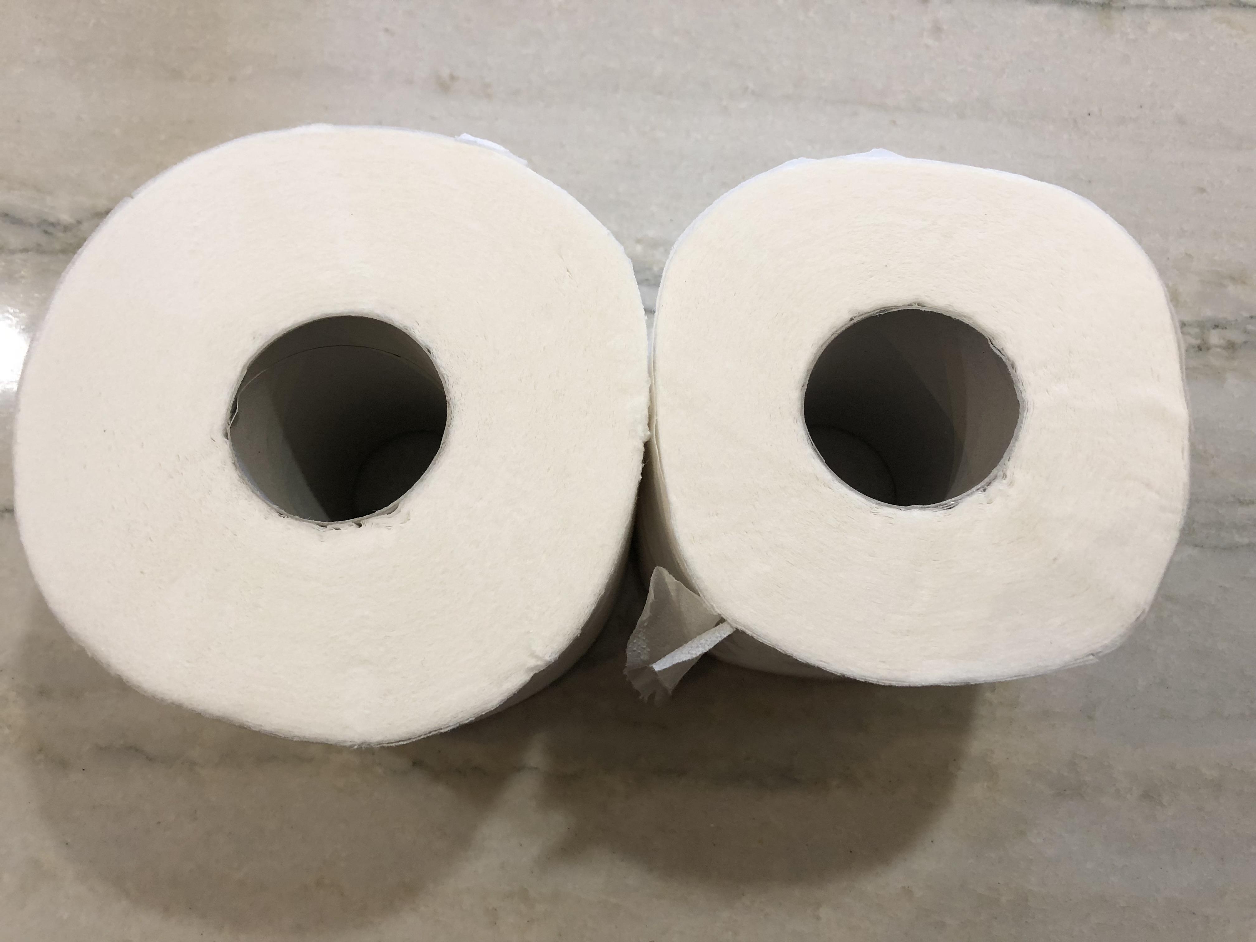 Costco Charmin 40 rolls old vs new r/mildlyinteresting
