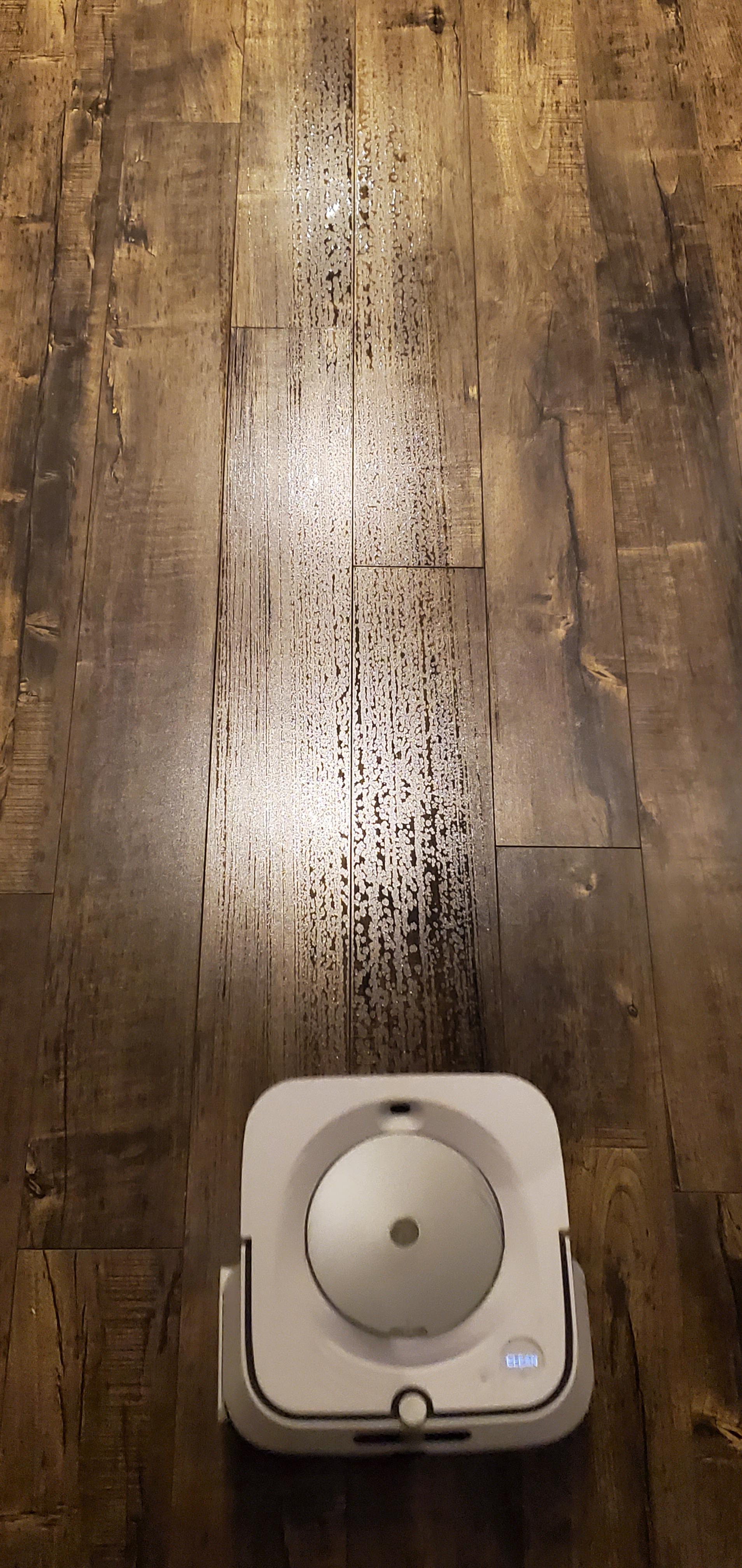 Braava Jet M6 leaving water streaks r/roomba