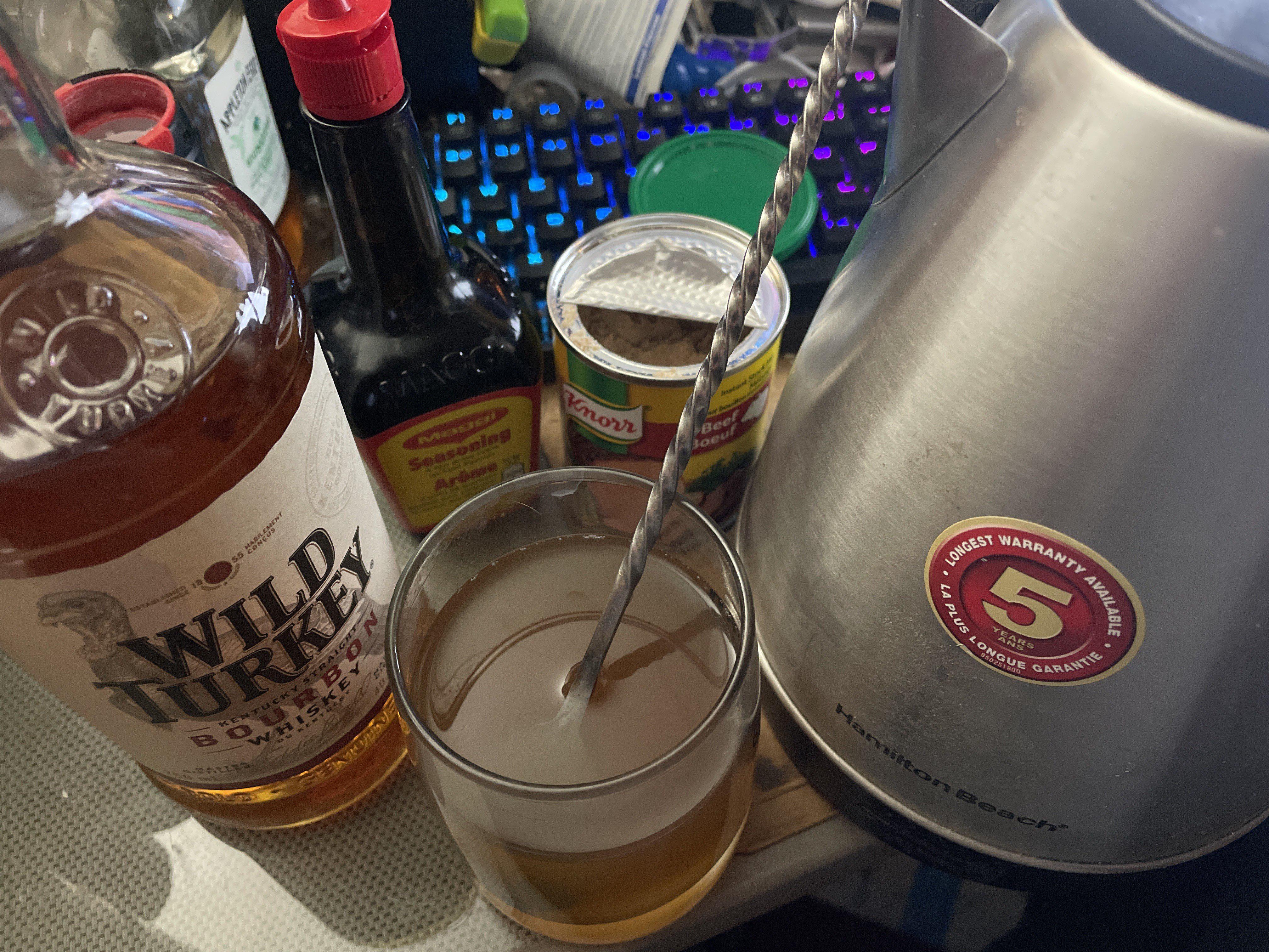 43 Hilarious Old Fashioned Cocktail Puns Punstoppable 🛑