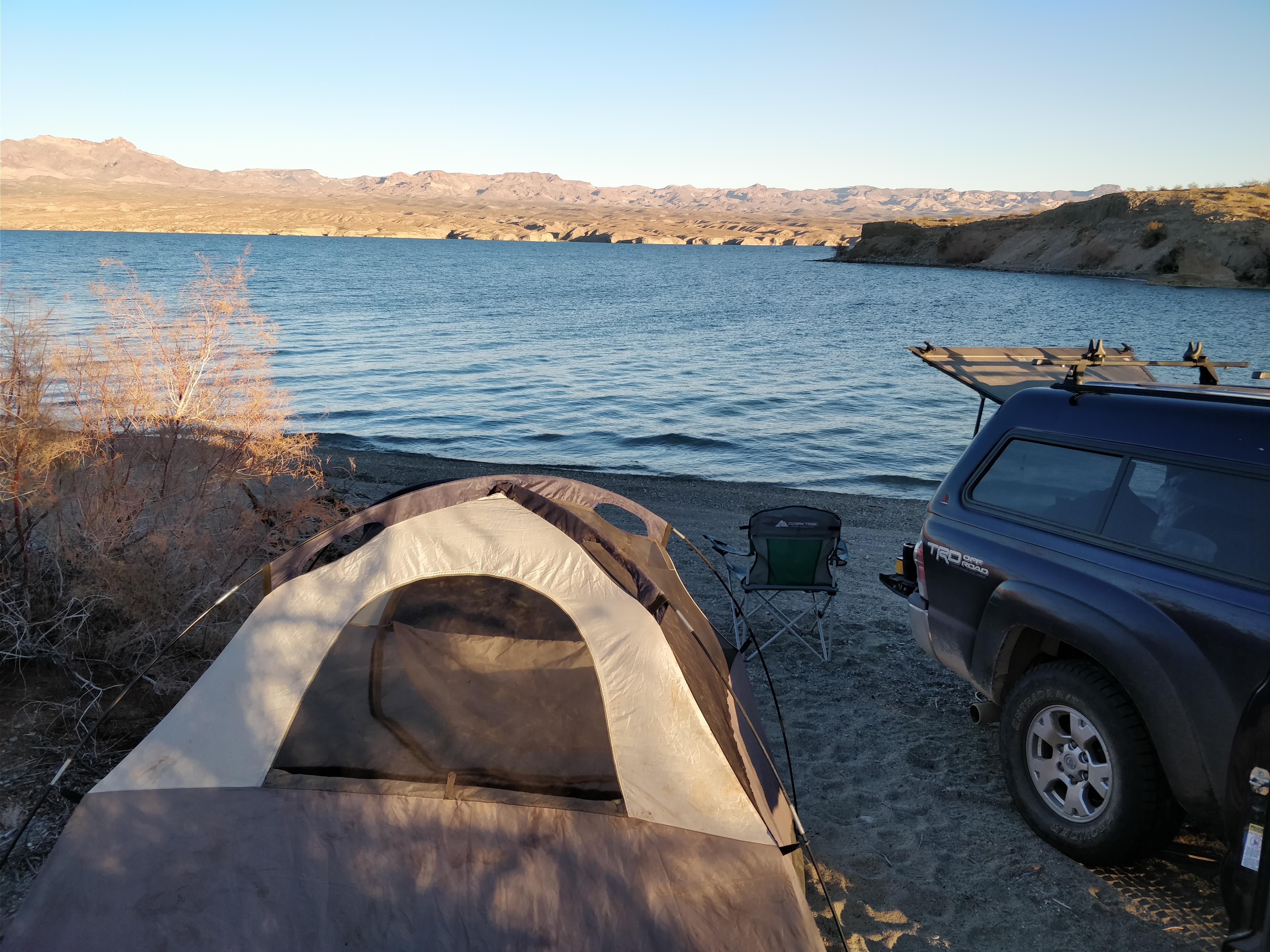 Lake Mohave last night. r/camping