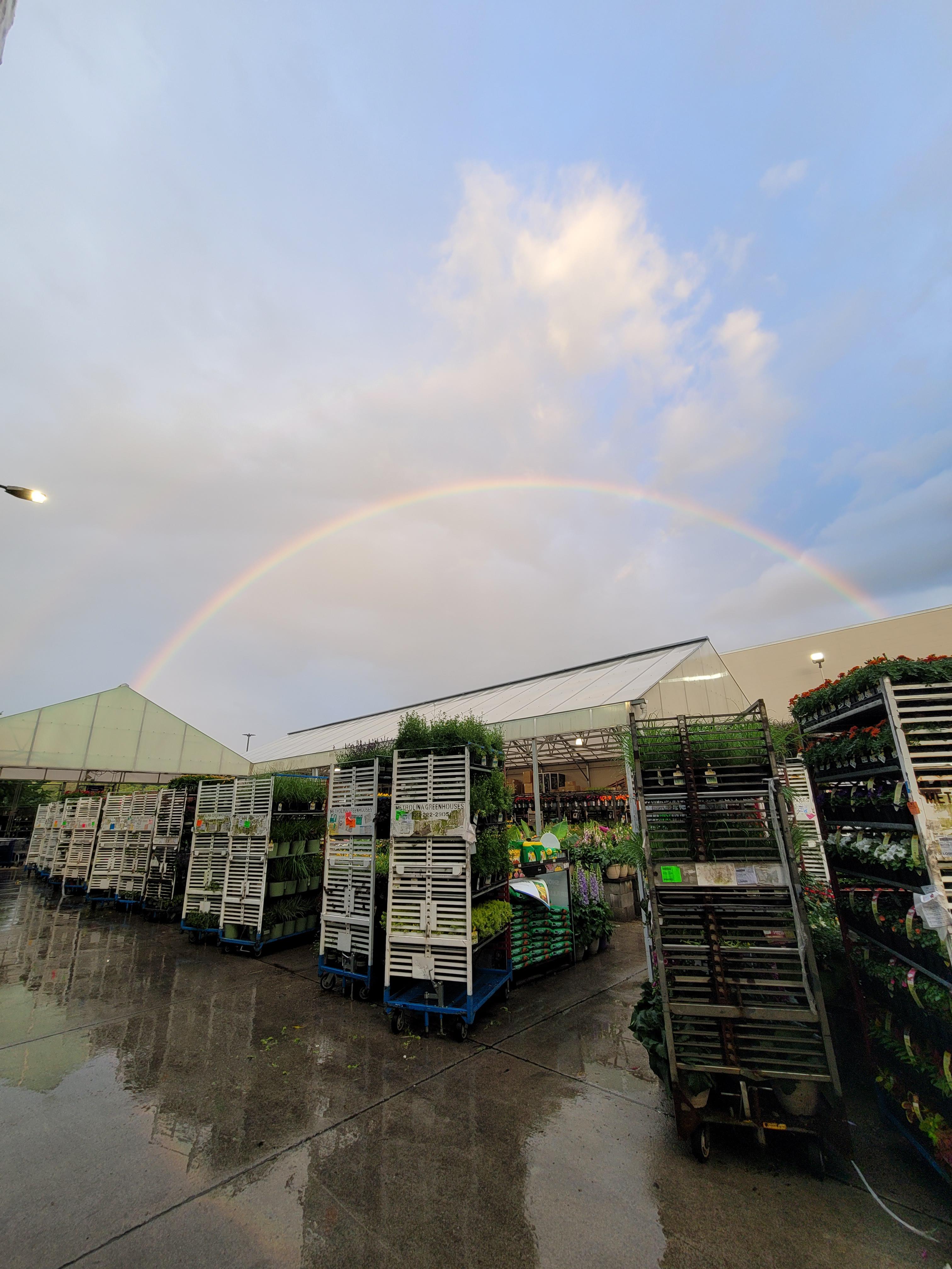 Saw this coming for night shift. Already made my night. r/Lowes