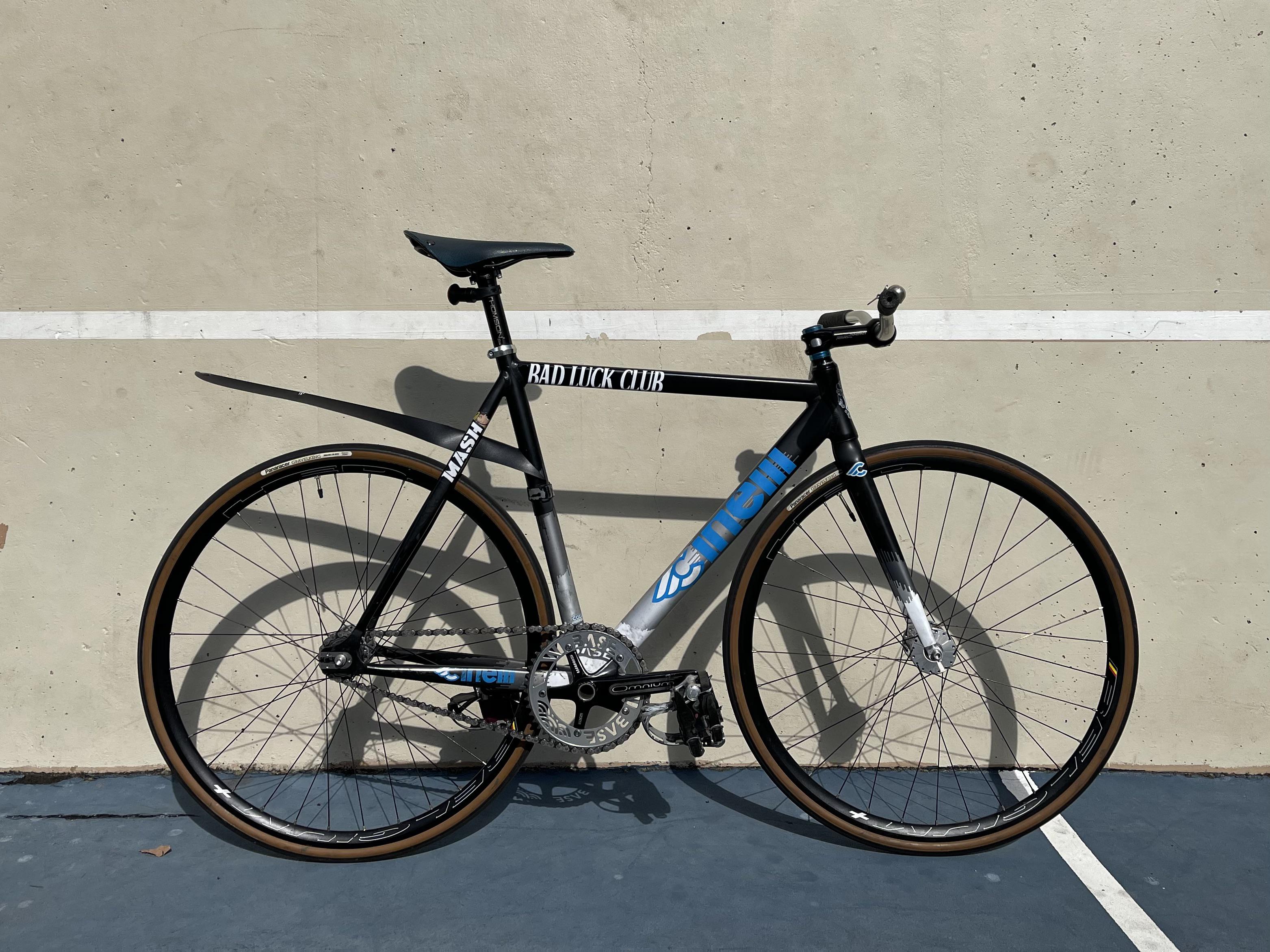 Track bikes really are the best. r/FixedGearBicycle