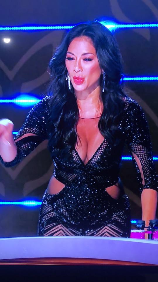 Nicole Scherzinger’s black dress on the masked singer season 2 finale