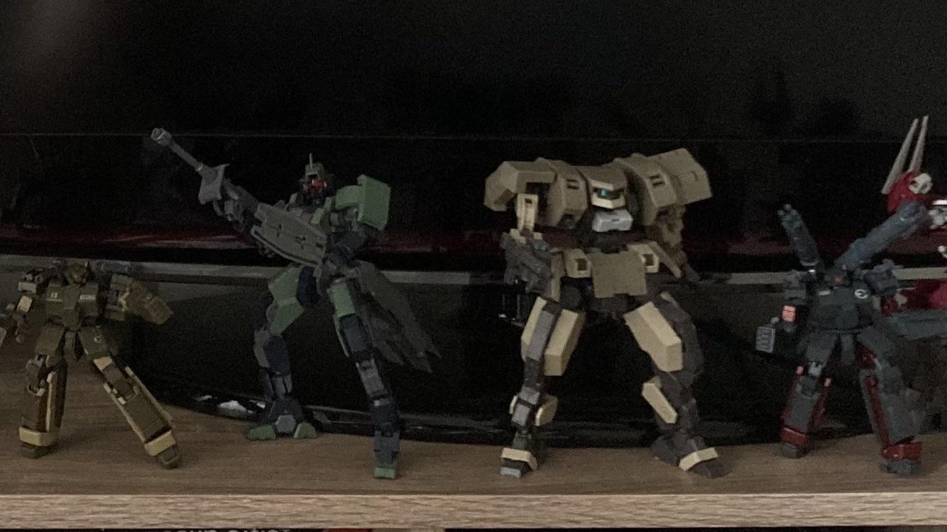 Any good military looking kits? r/Gunpla