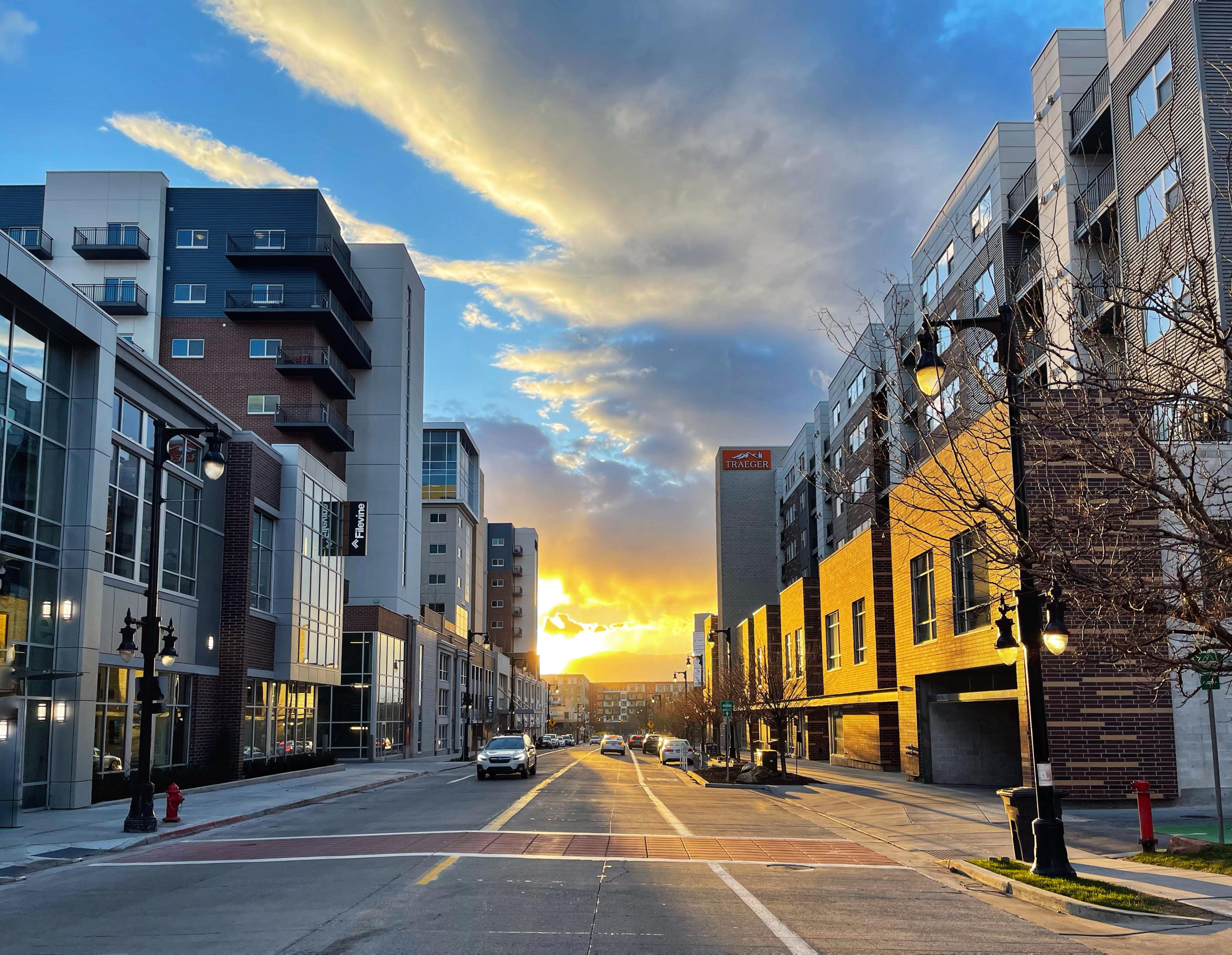 Sugarhouse, SLC r/UtahSkies