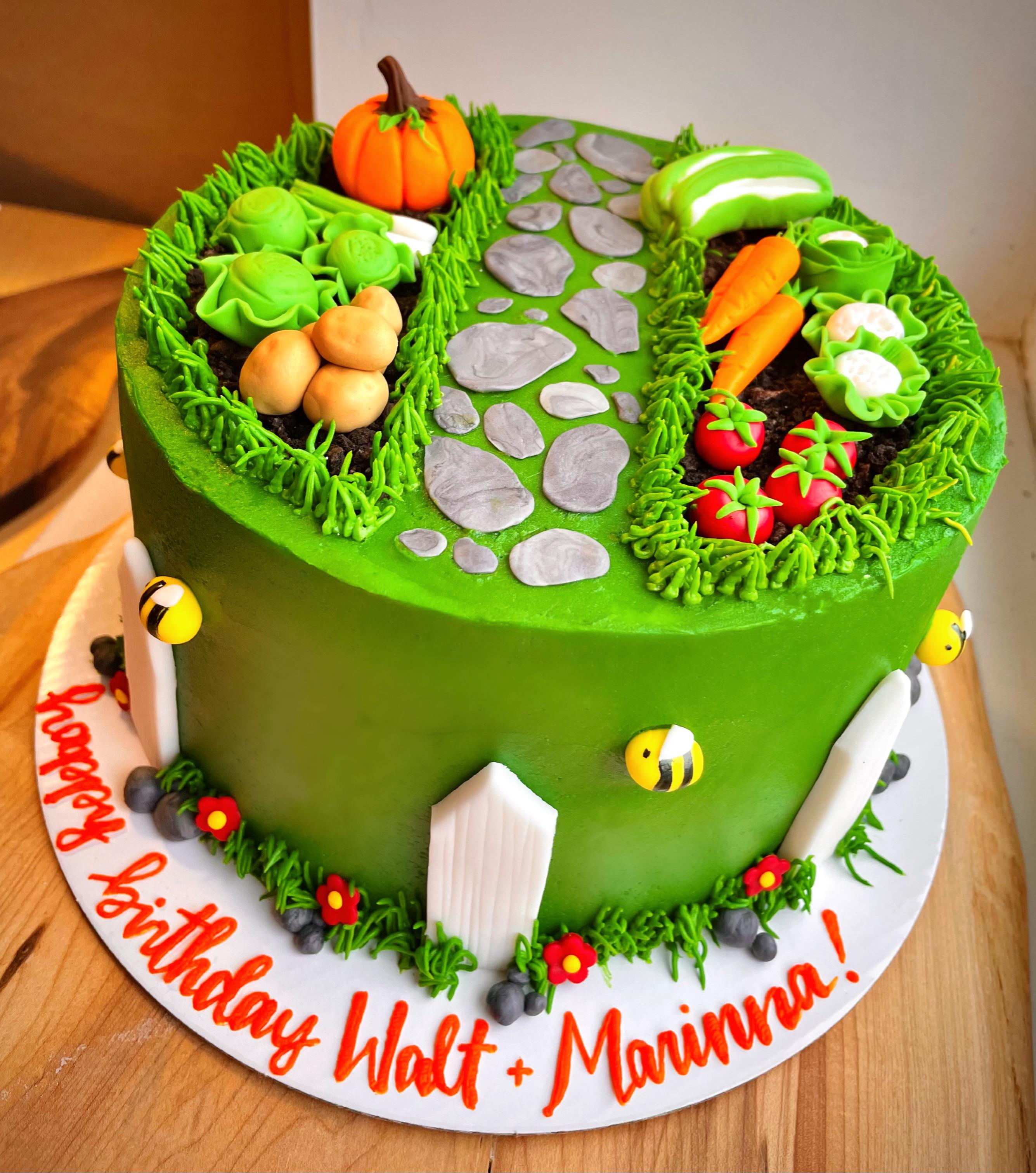 Gardening themed cake! 🥕🍅 r/Baking