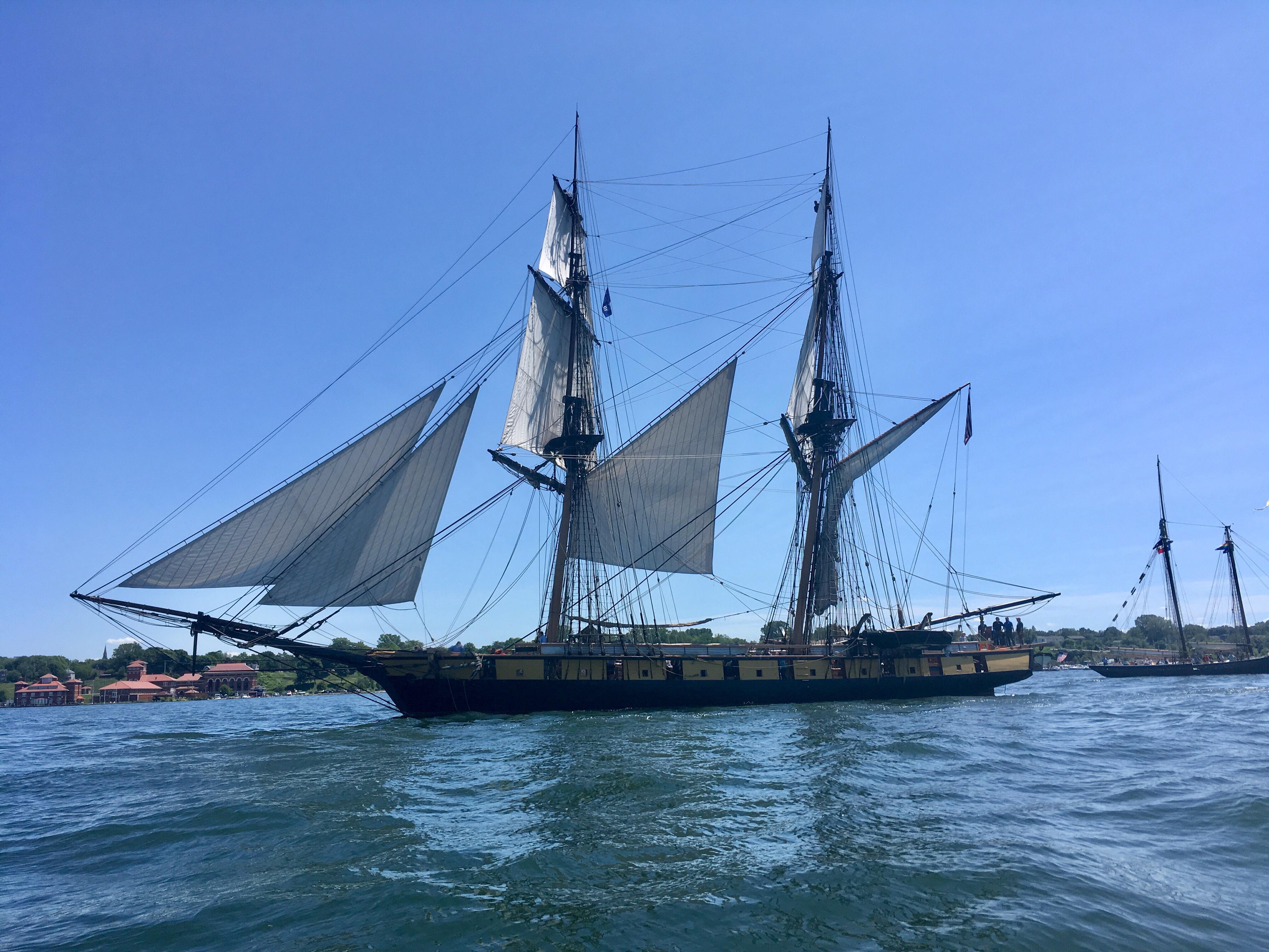 US Brig Niagara sailing in Presque Isle Bay, Erie, PA r/Tallships