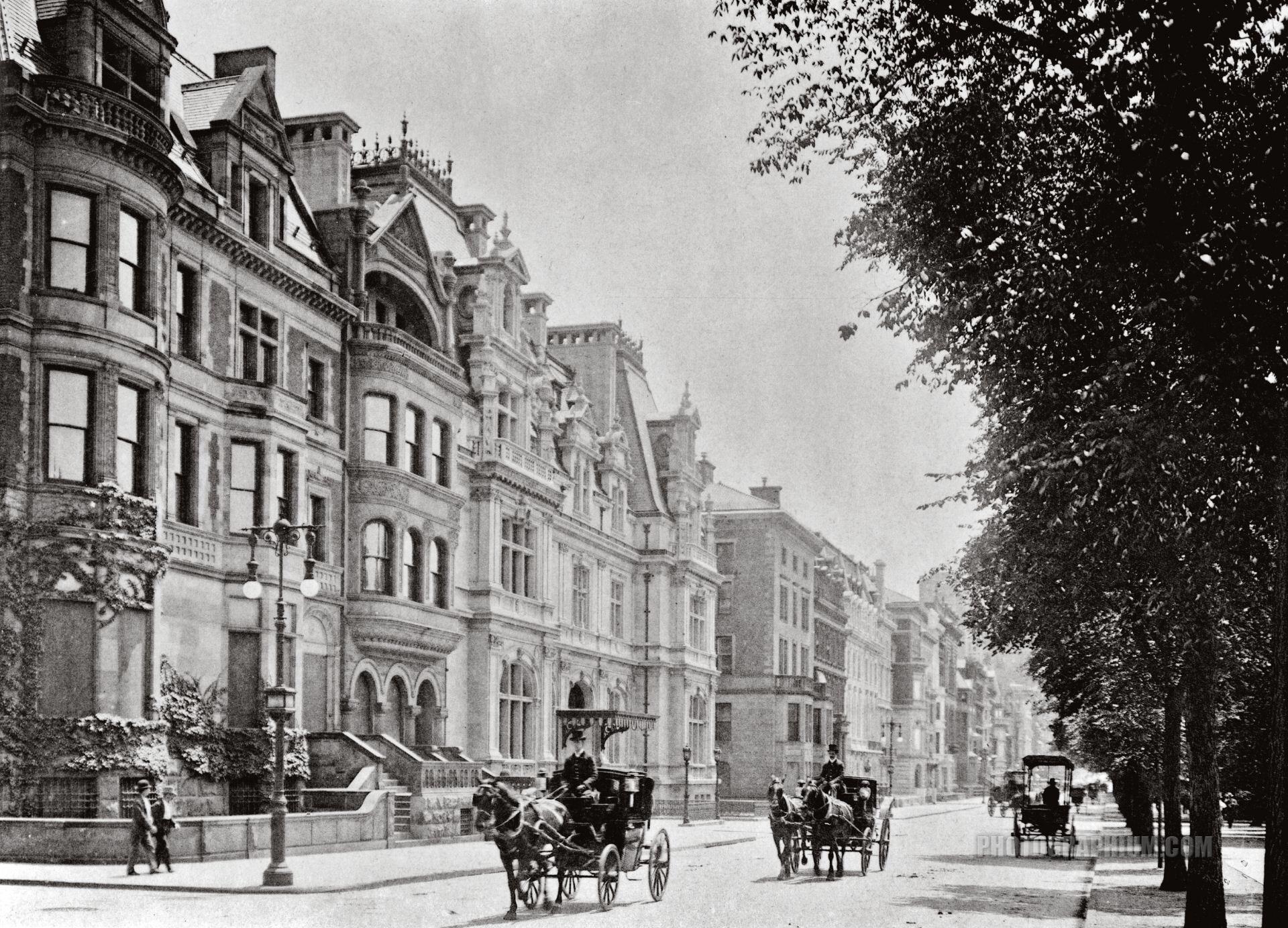 5th Avenue north from 66th Street, New York City, 1900 [1920 x 1384