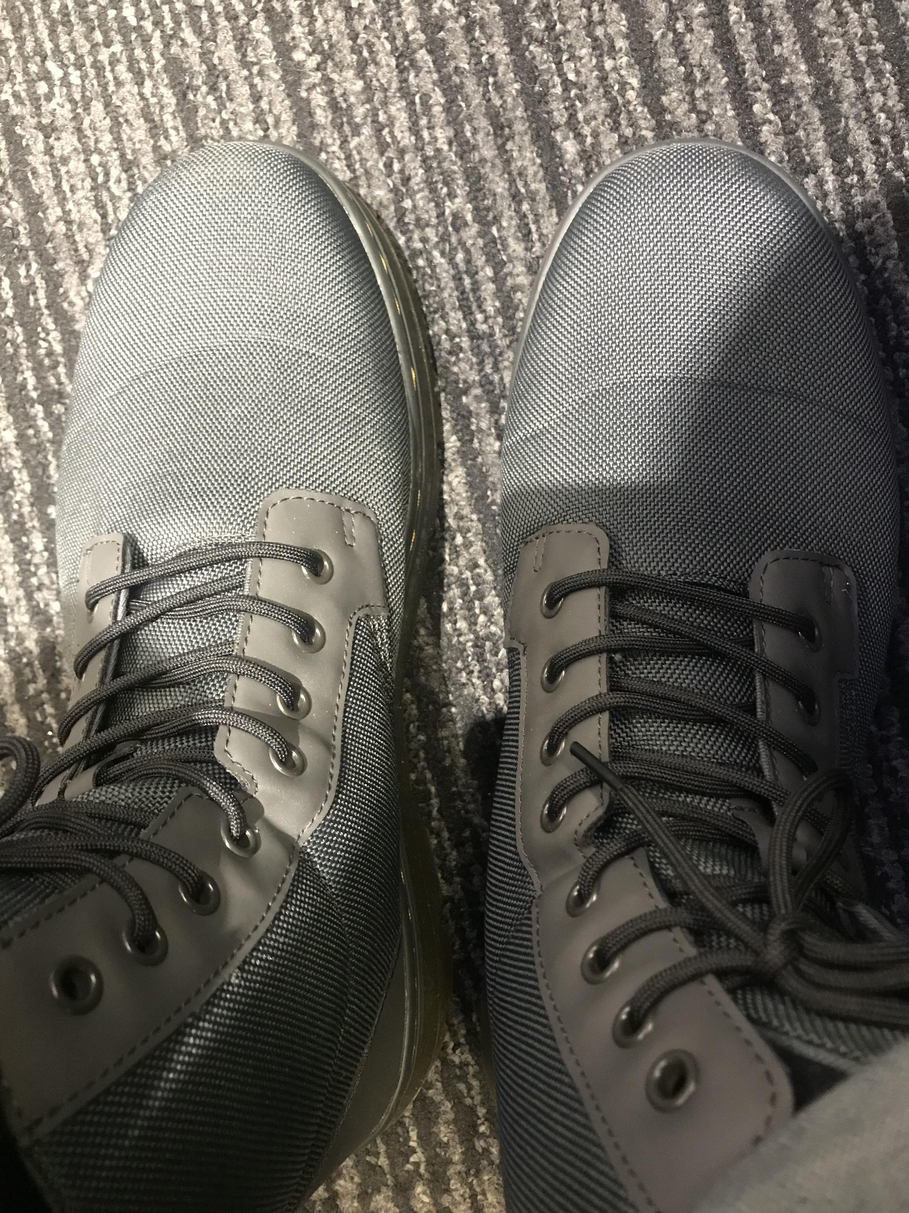 How can I fix the toe crease in these Doc Martens? r/AskACobbler