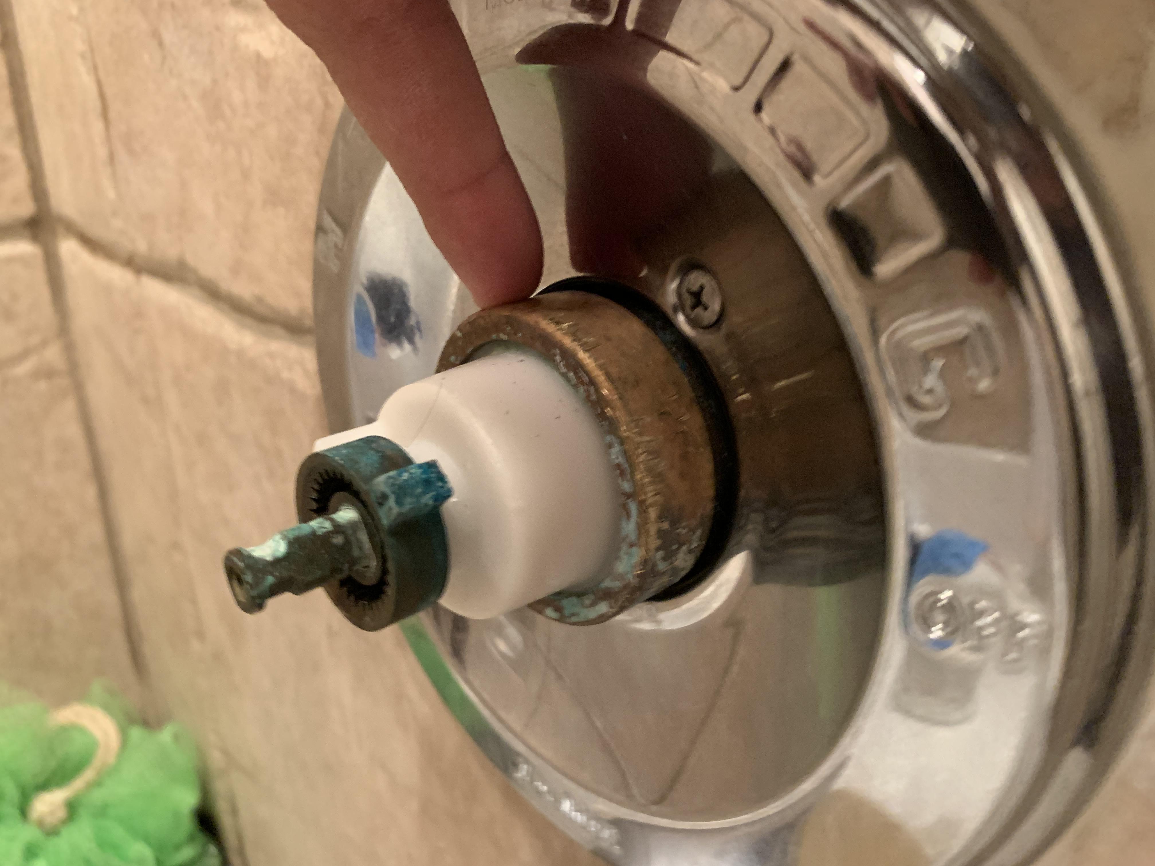 Anyone know how to remove this ring? I believe it’s called a nut