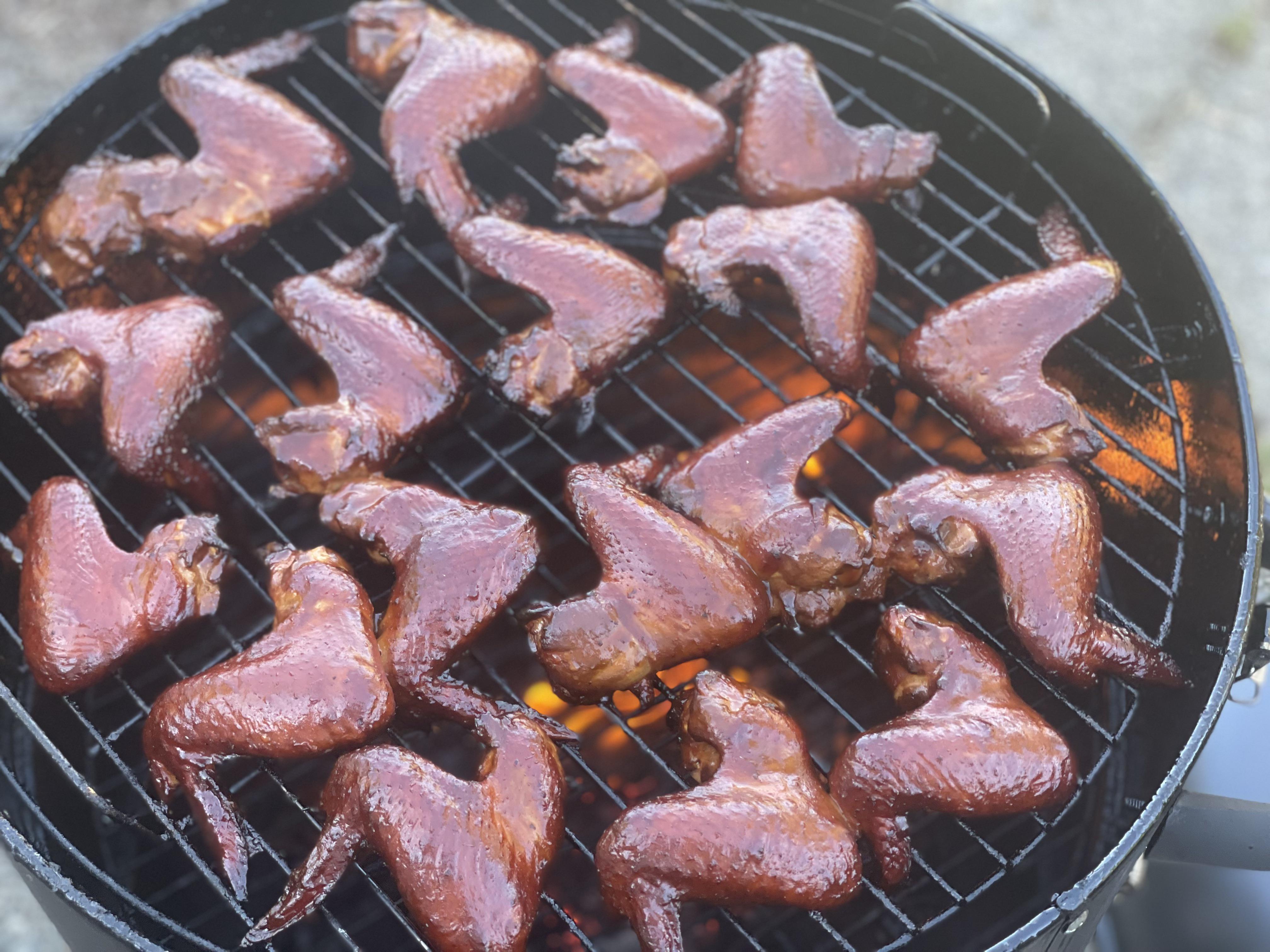 Cherry wood smoked chicken wings with a brushed on BBQ sauce r/FoodPorn