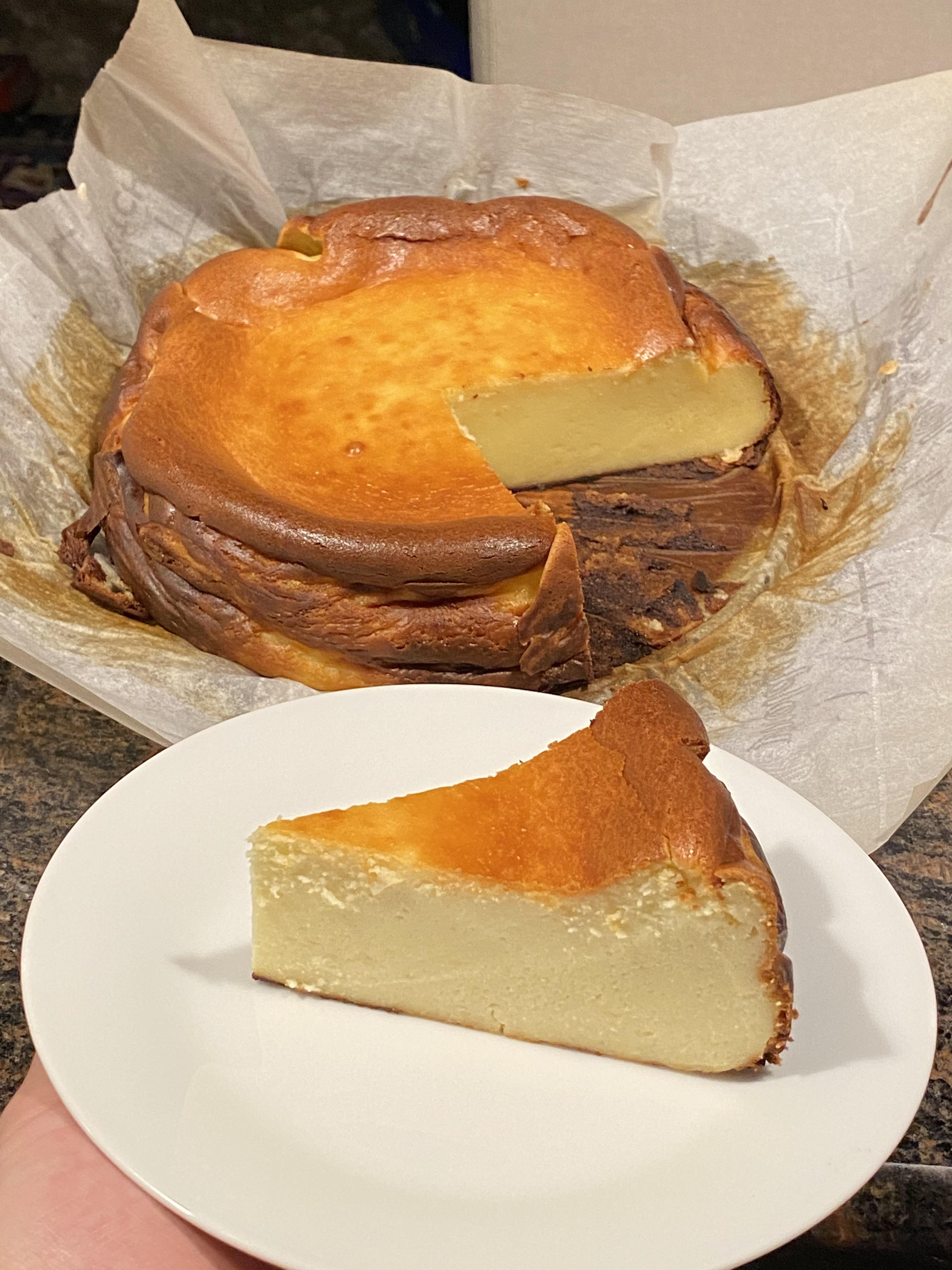 [Homemade] Burnt Basque Cheesecake r/food