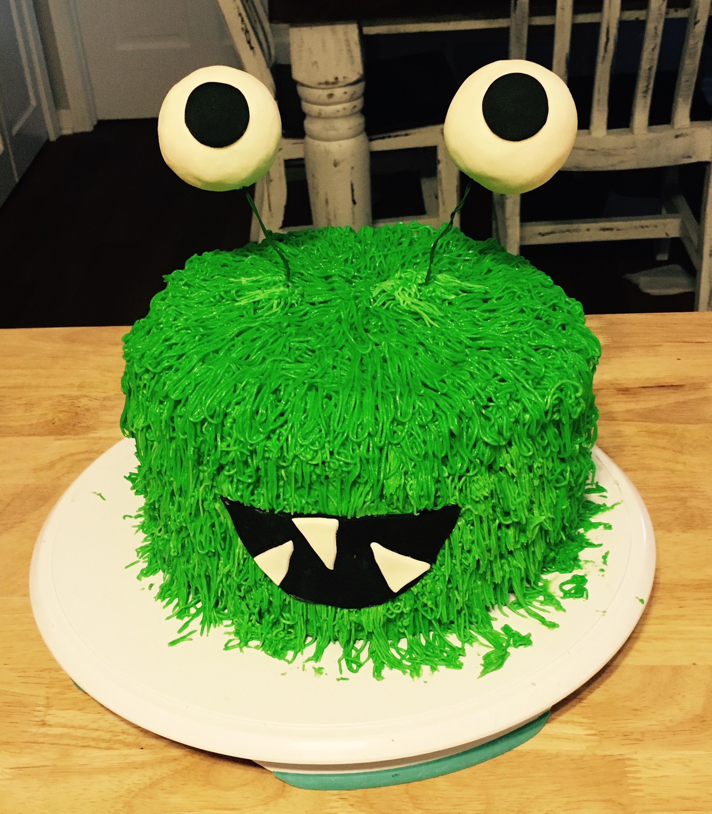 Monster cake I made for fun Cakes
