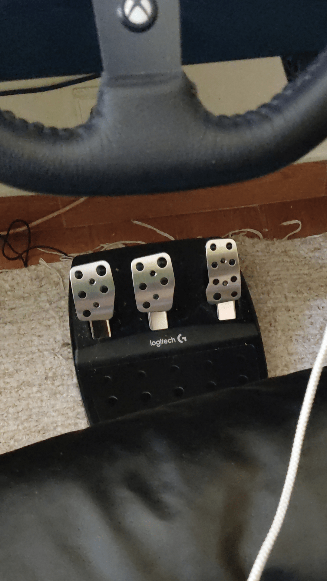 Logitech brake usable without rig? the force you need to go full brake