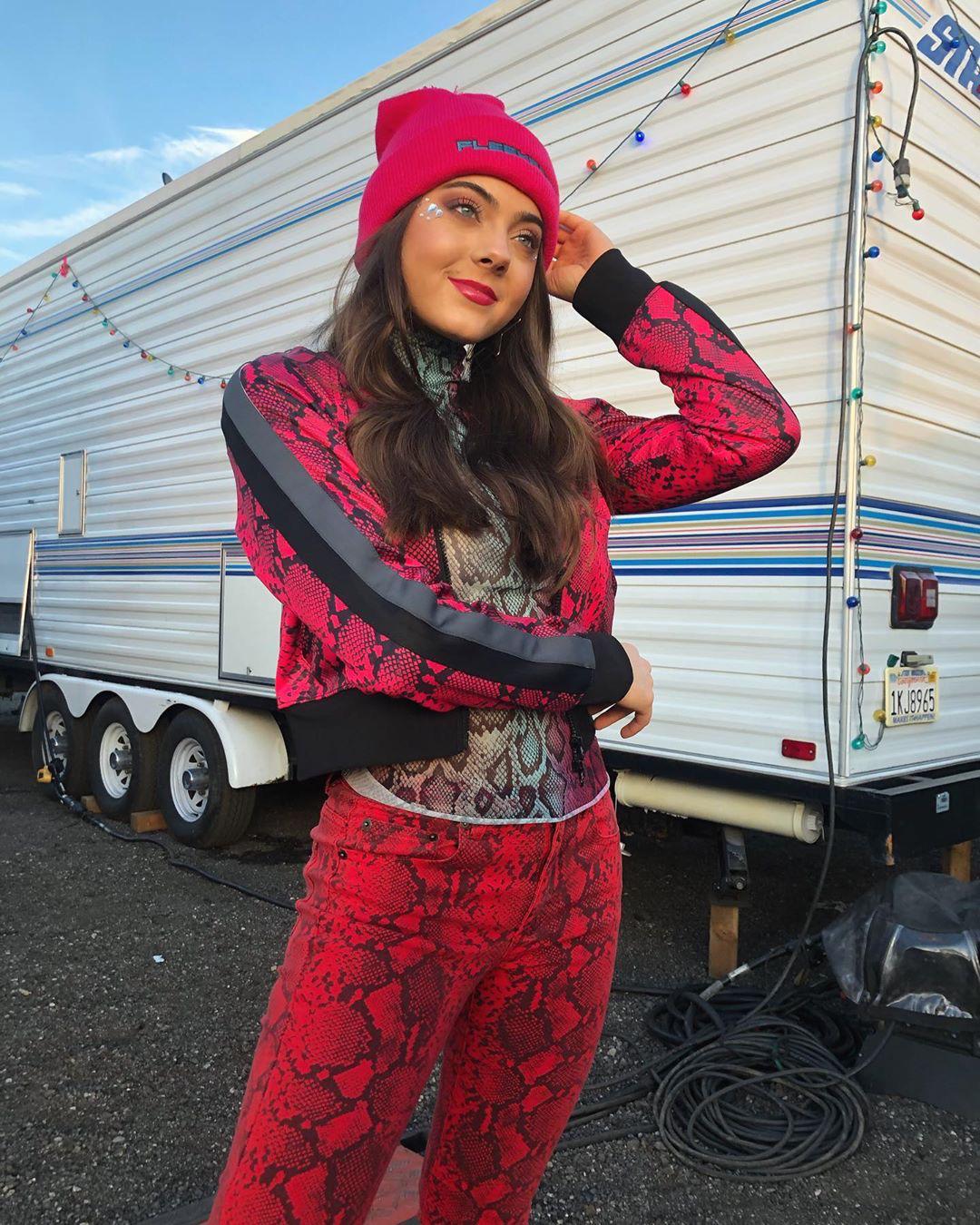 Take The Dog For A Walk Attire r/AvaAllan