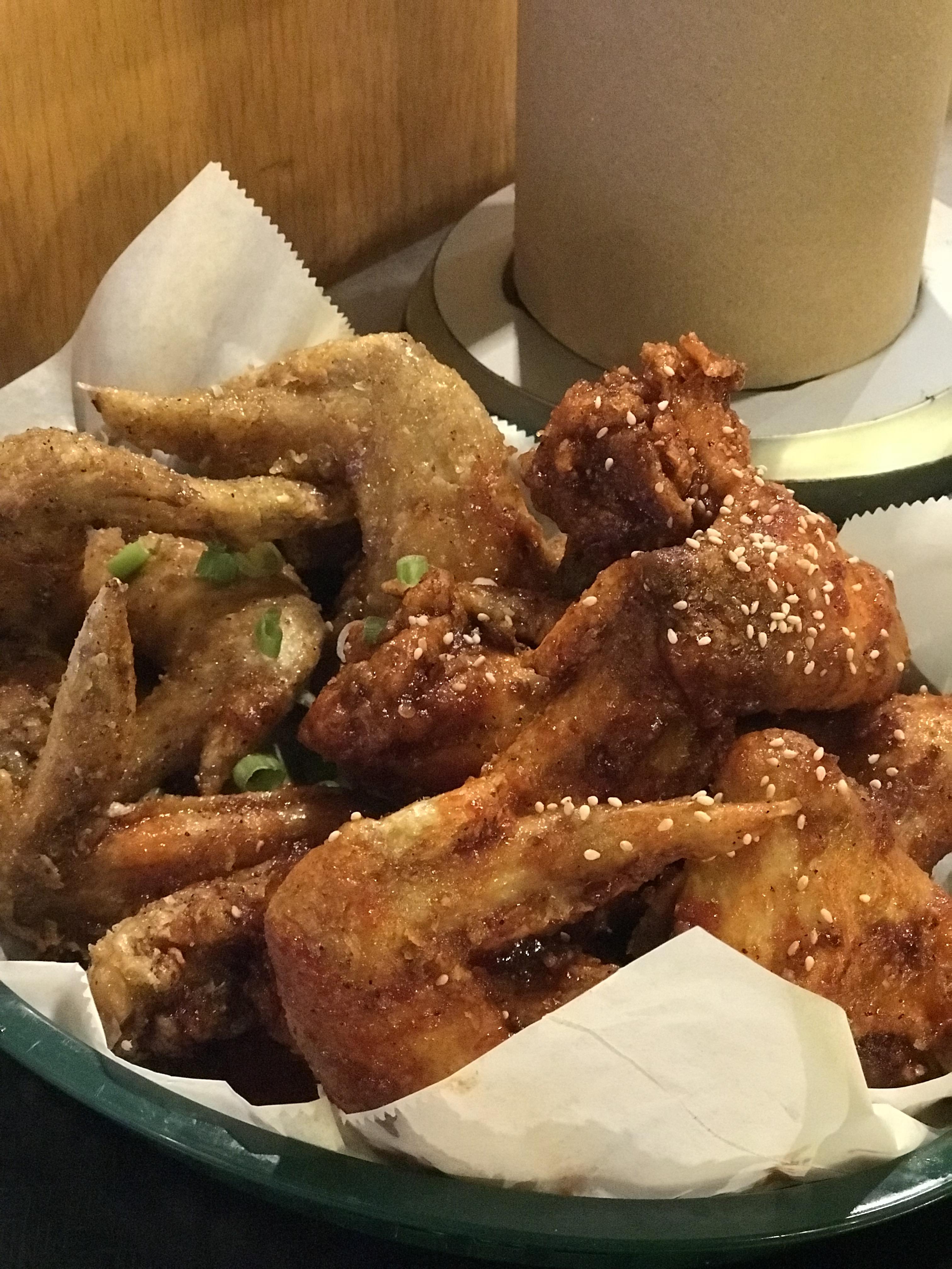 Thank you r/Chicago, for one of the best chicken wings I