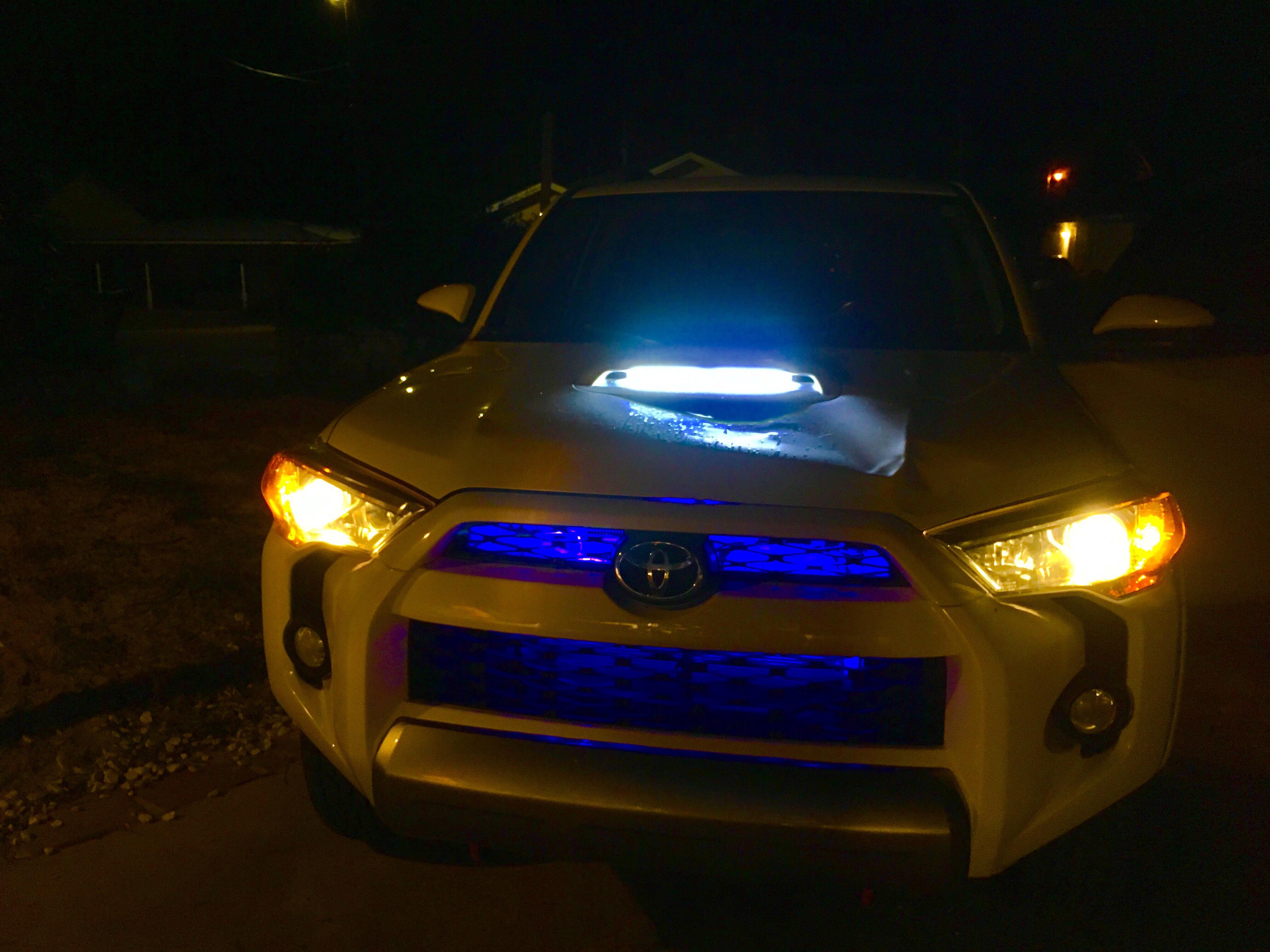 Prototype hood scoop led build r/4Runner