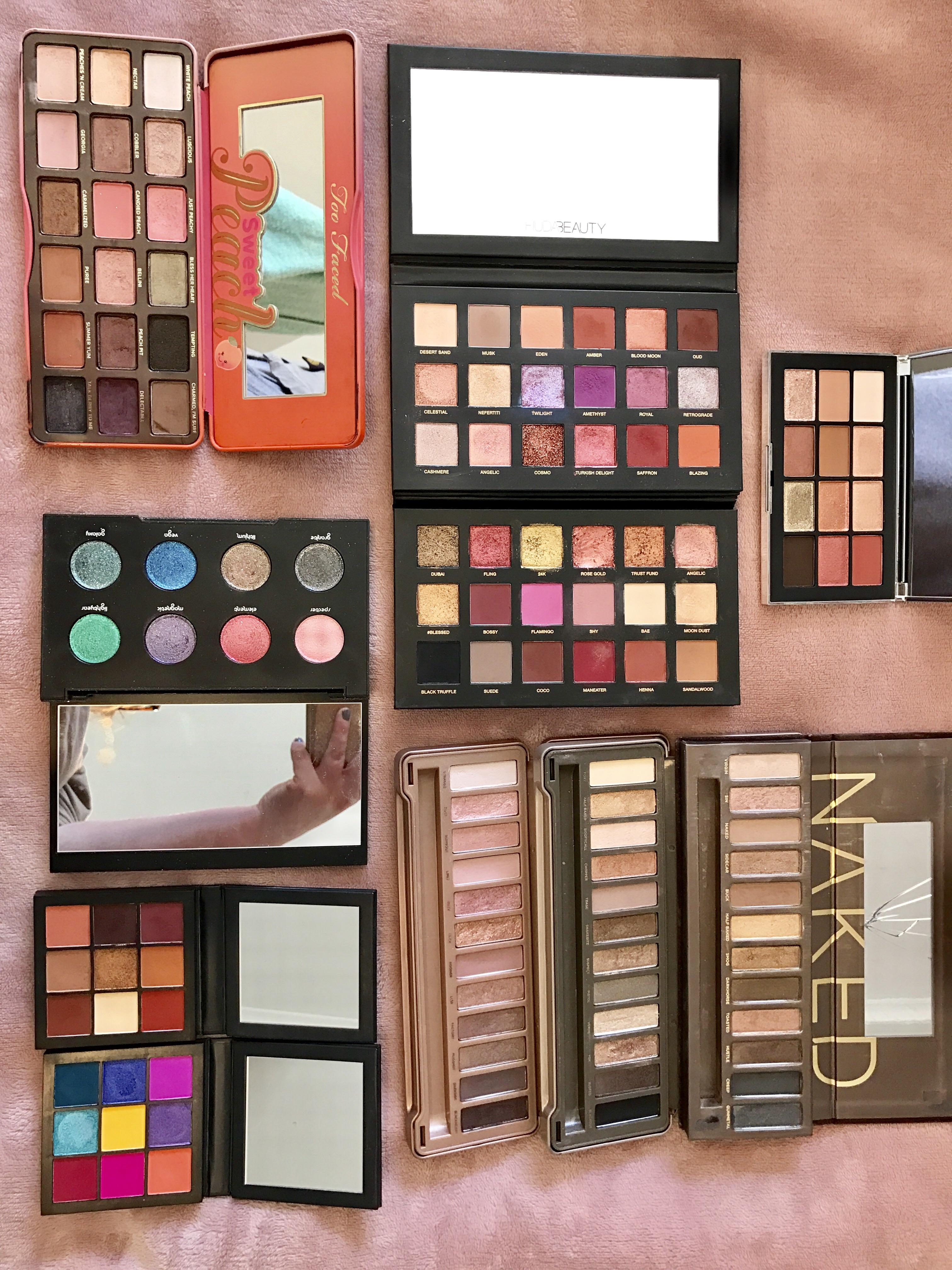 My eyeshadow palette collection! r/makeupflatlays