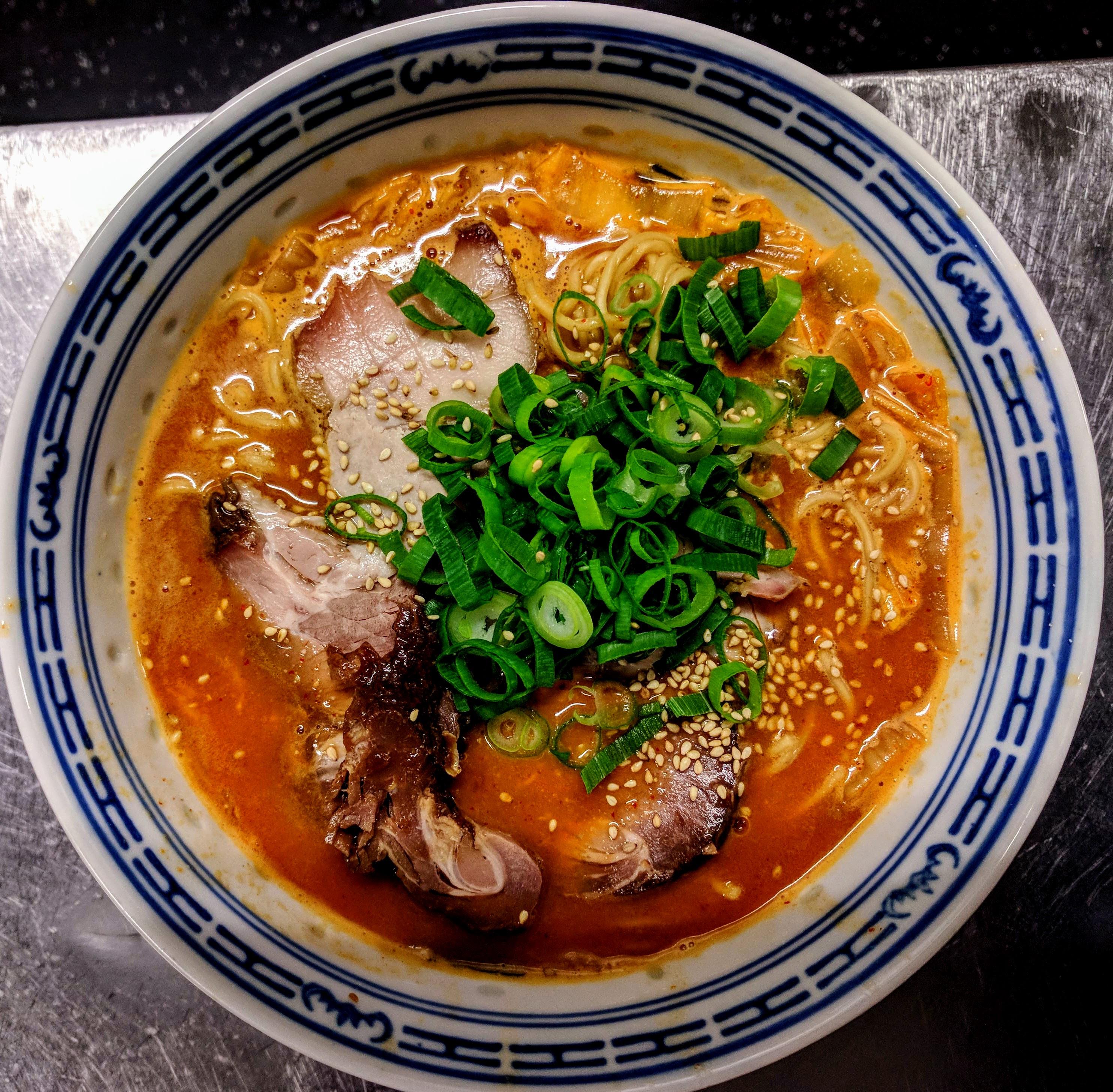 Made kimchi miso ramen at work. r/ramen