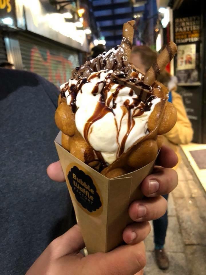 [I Ate] Chocolate Dream Bubble Waffle in Dublin, Ireland r/FoodPorn