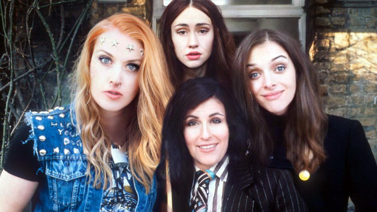 The Female Young Ones c/o LittlePixelTM on B3TA. r/BritishTV