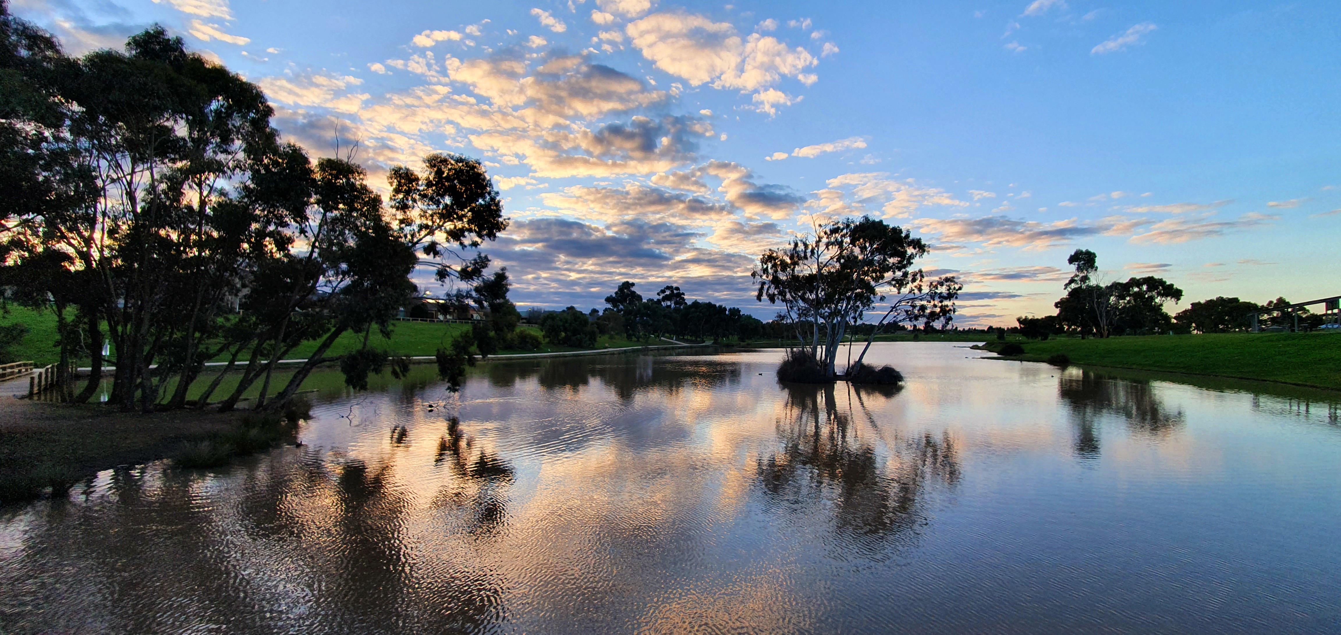 Navan Park, Melton Victoria AustraliaPics