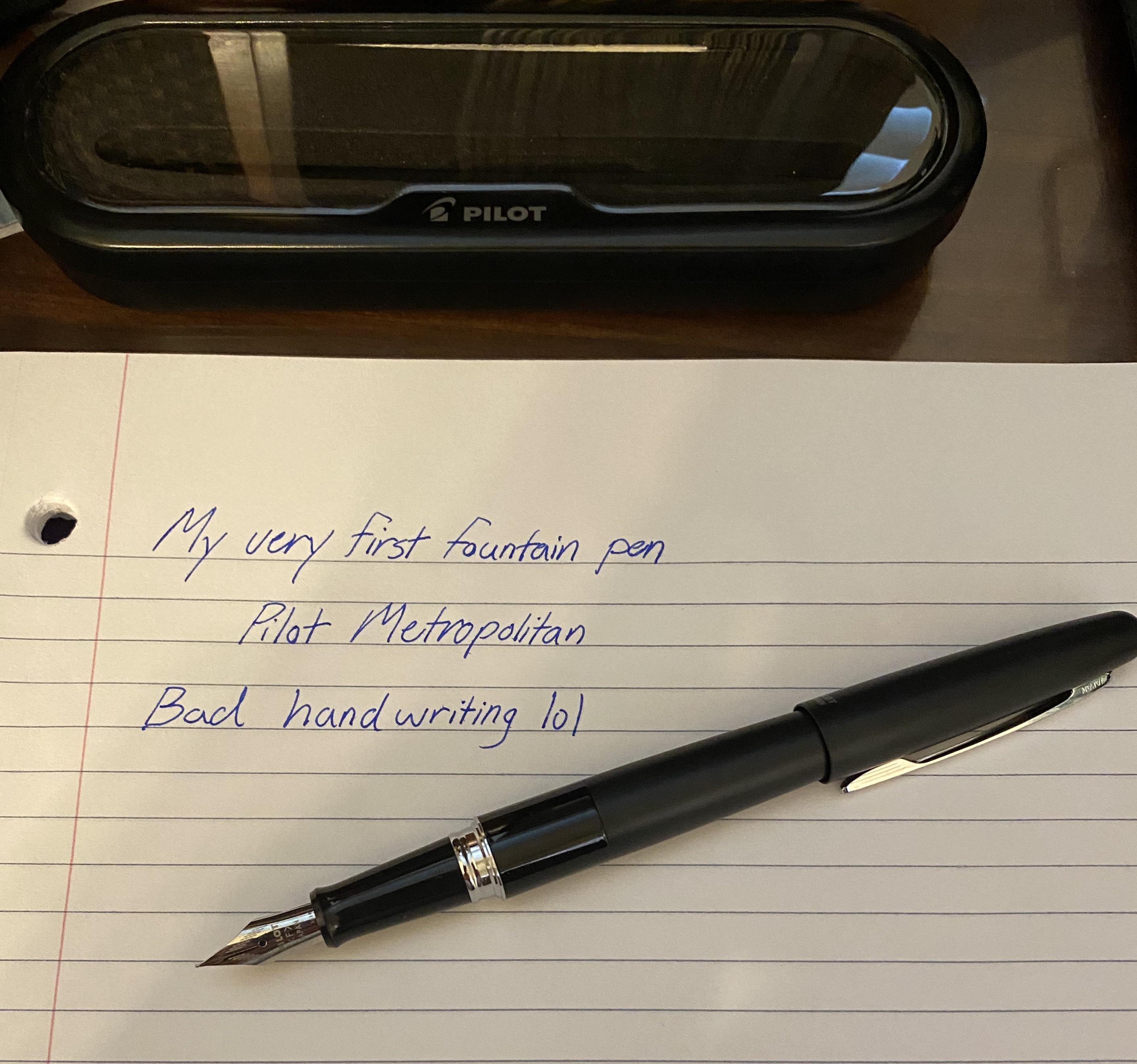 My first ever fountain pen came in today and I’m so excited!! (Taking