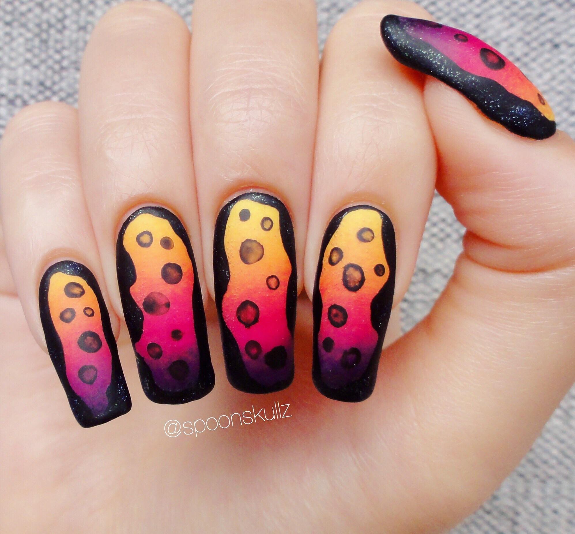 Sunset gradient lava lamp nails! r/RedditLaqueristas