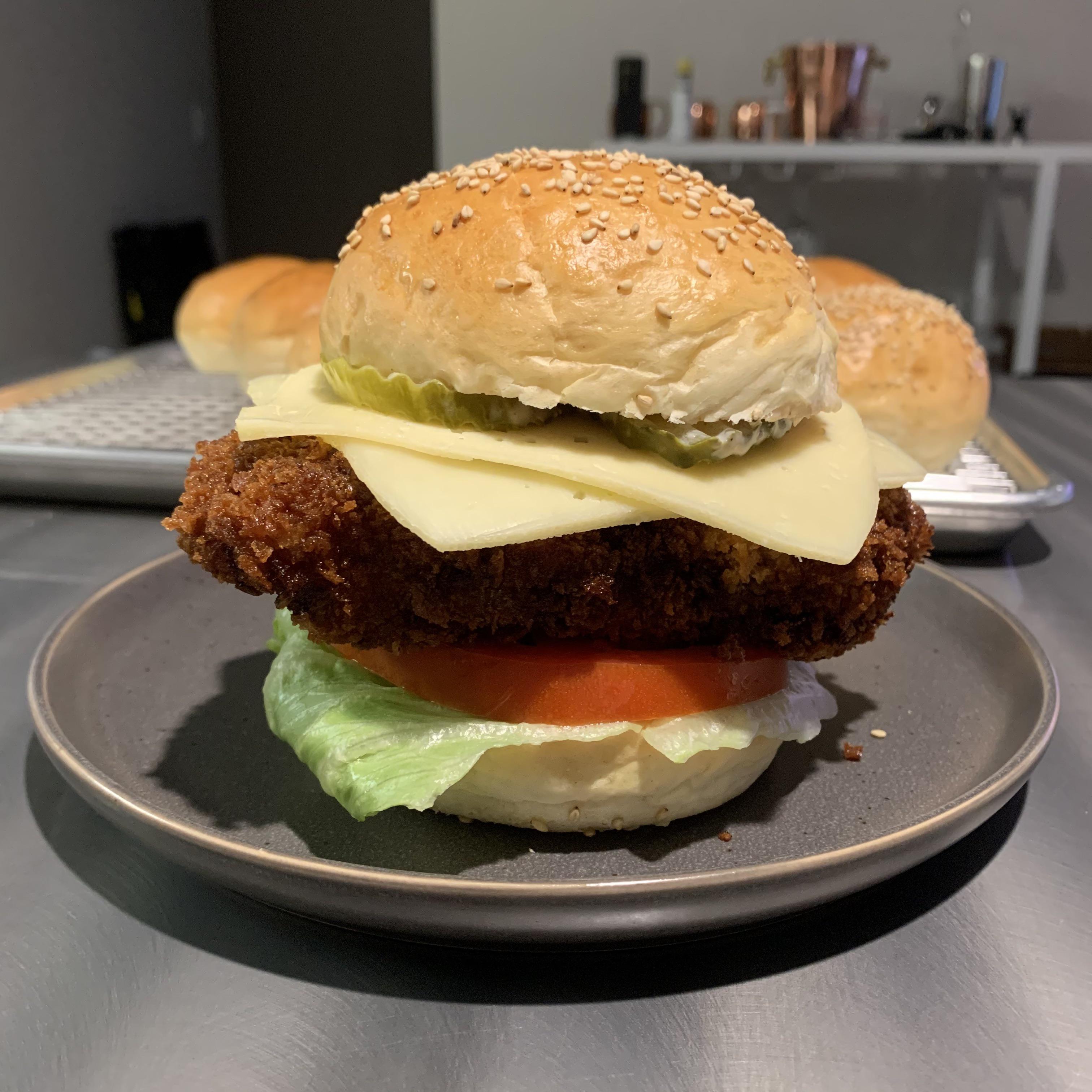 [Homemade] Panko Crusted Chicken Burger on Homemade Buns r/food