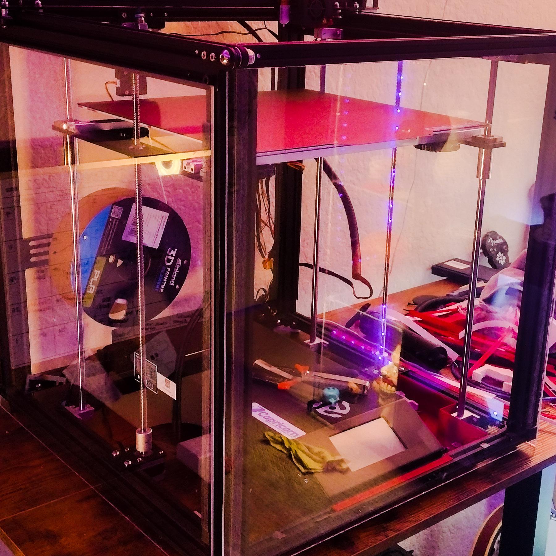 Installing an acrylic enclosure for my E5+. r/ender5plus