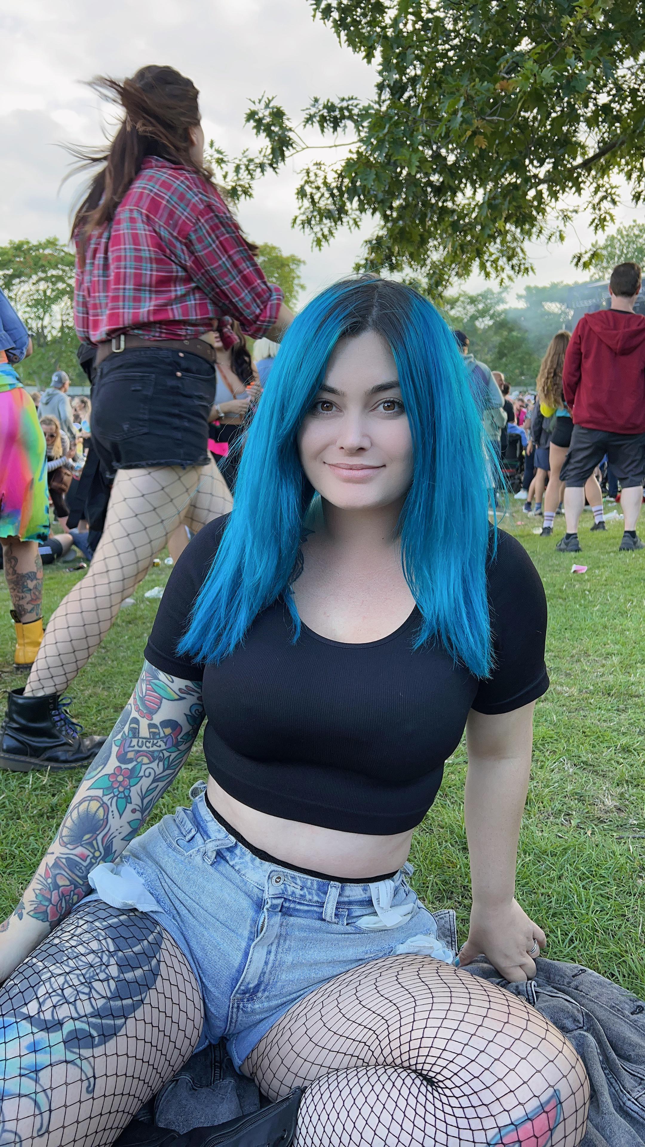 Unveiling Mama Plugs: The Unconventional Stars Of Social Media