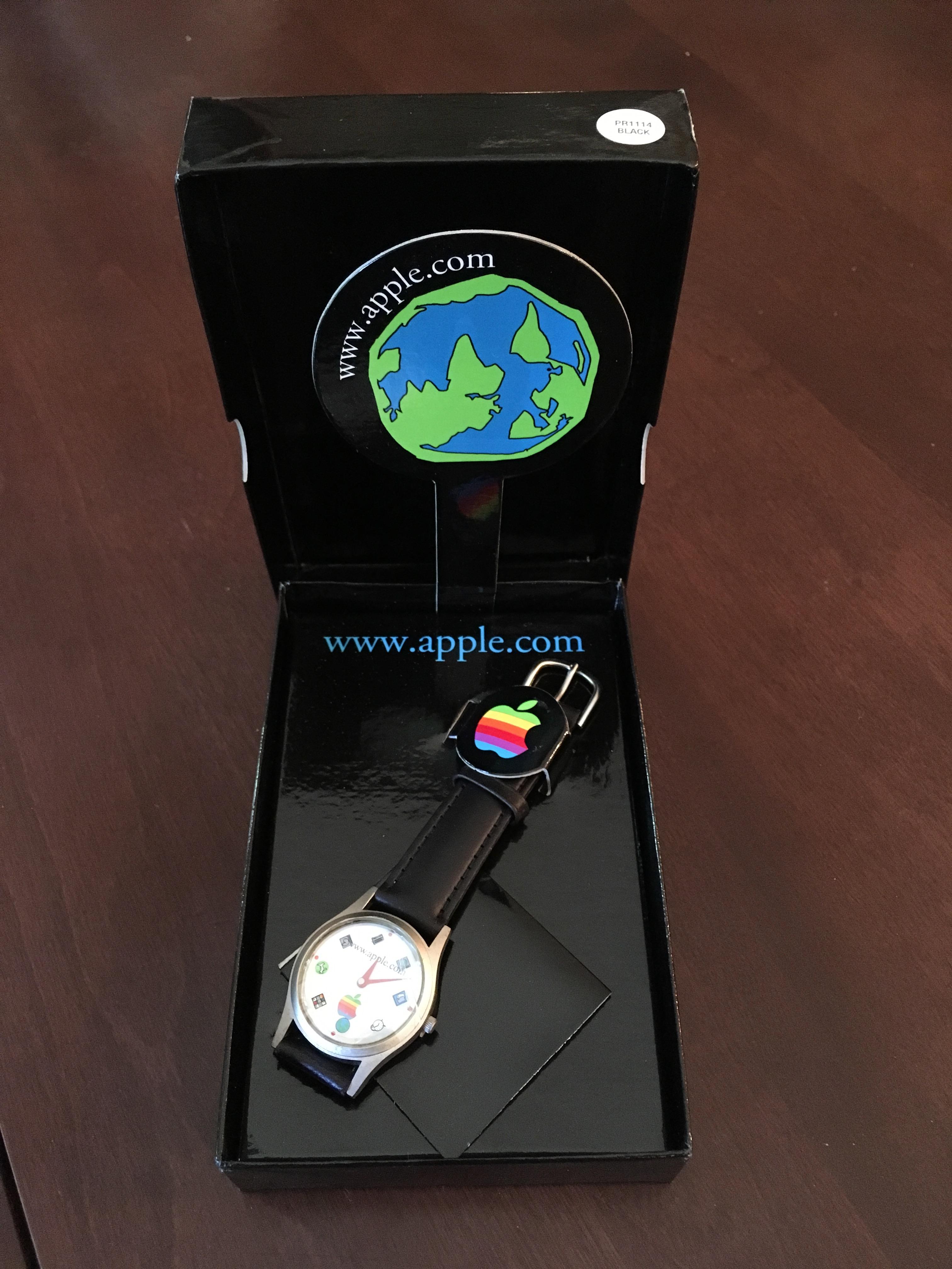 Found an old "Apple Watch" at an estate sale this weekend r/AppleWatch