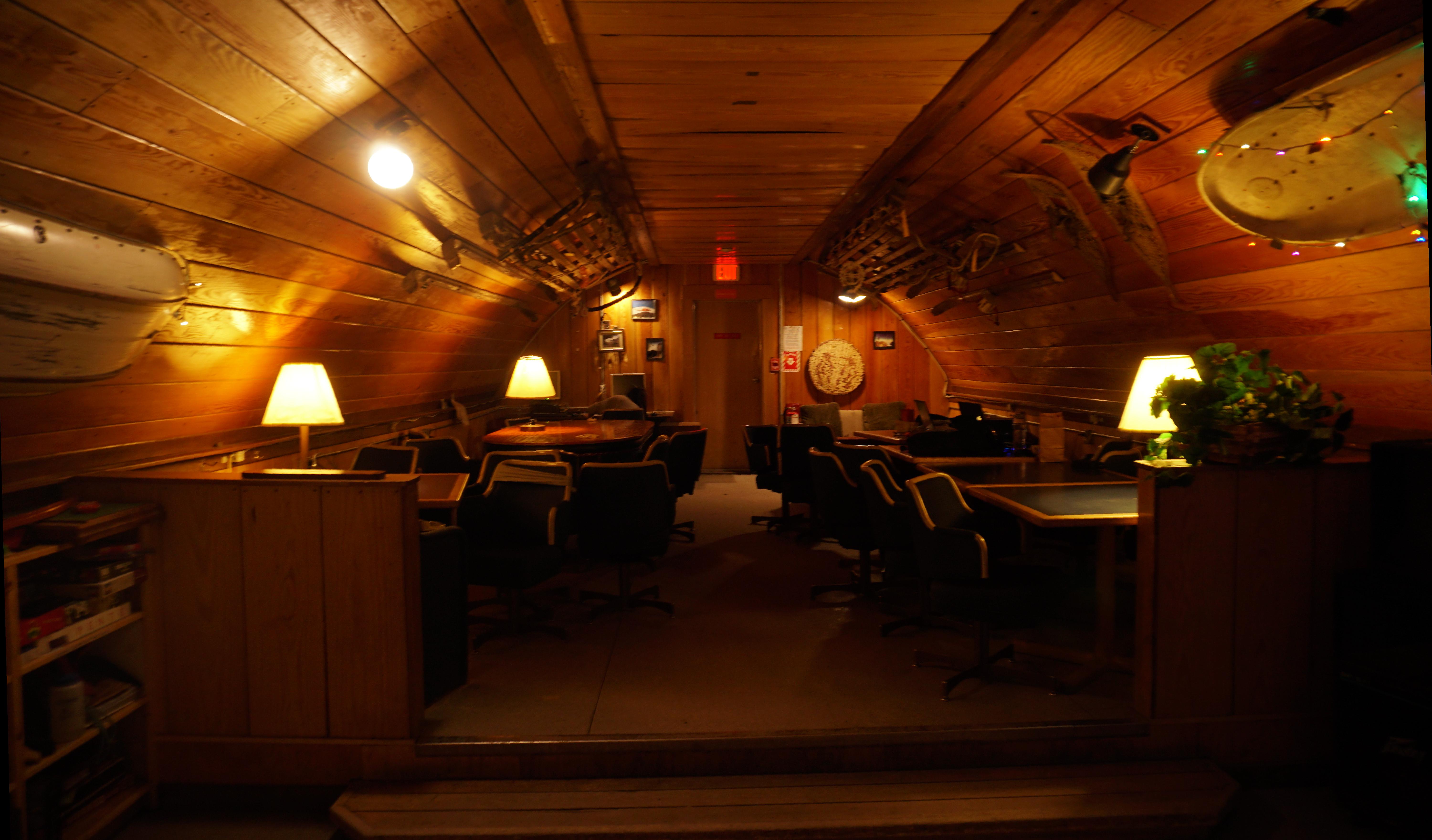 The Coffee House, Mcmurdo Station, Antarctica r/CozyPlaces