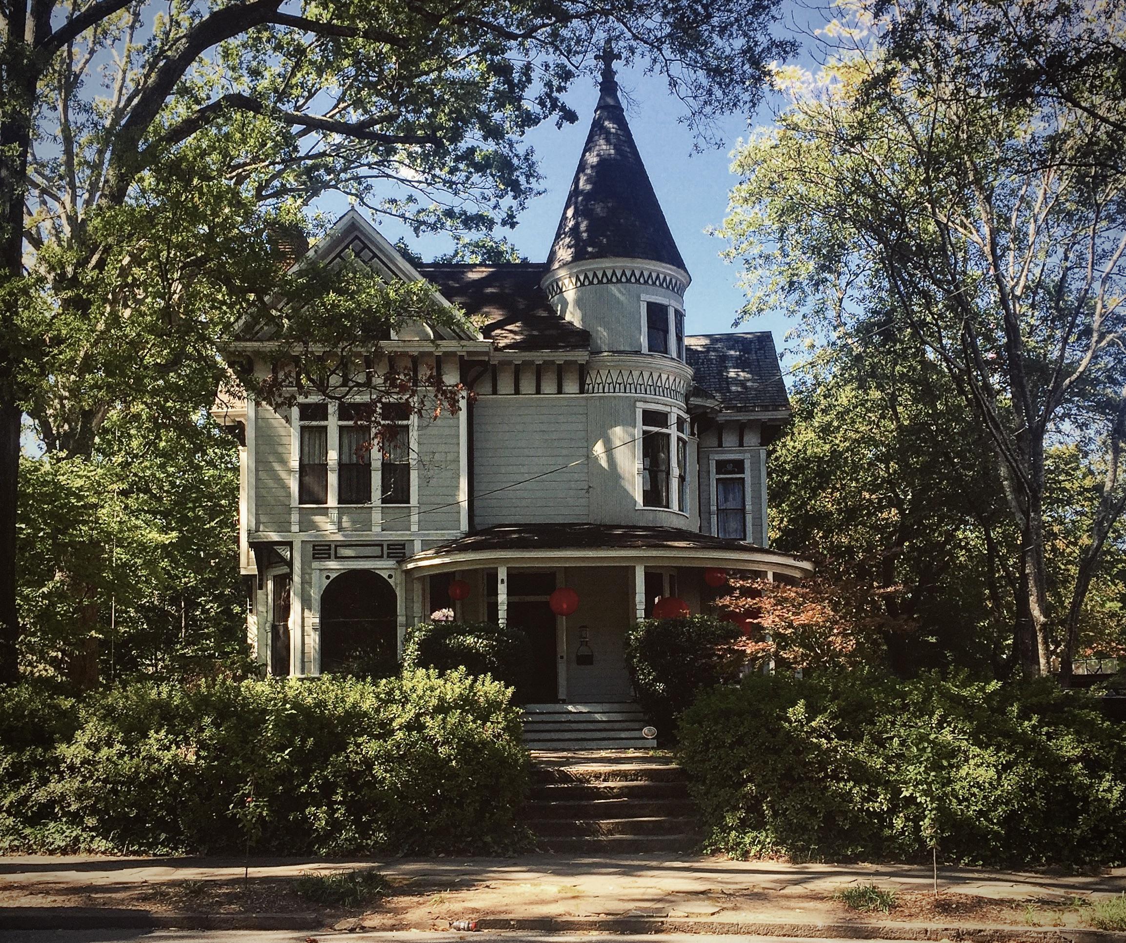 One of my favorite houses in the city. Located in Inman Park r/Atlanta
