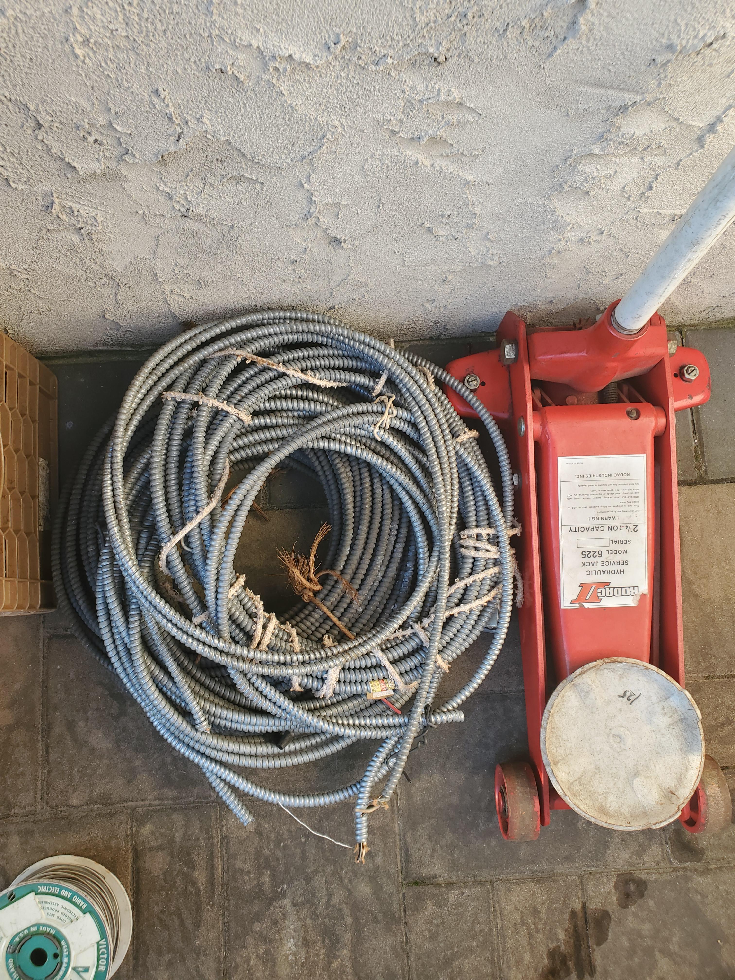 How would I go about scraping this Steel BX? The copper wire throughout