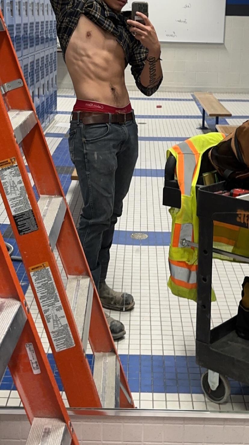 Who loves blue collar fit men😏 : HotGuys