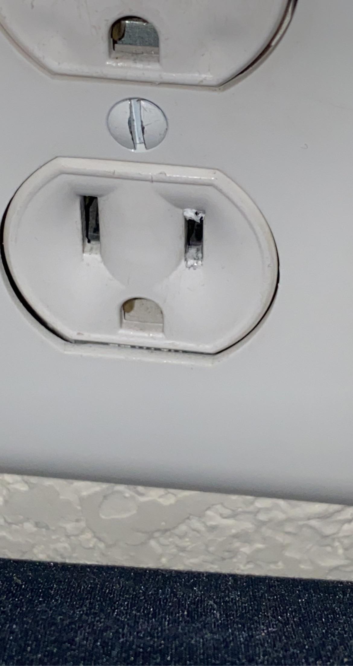 Is a melted wall socket something to be concerned about? r/Wellthatsucks