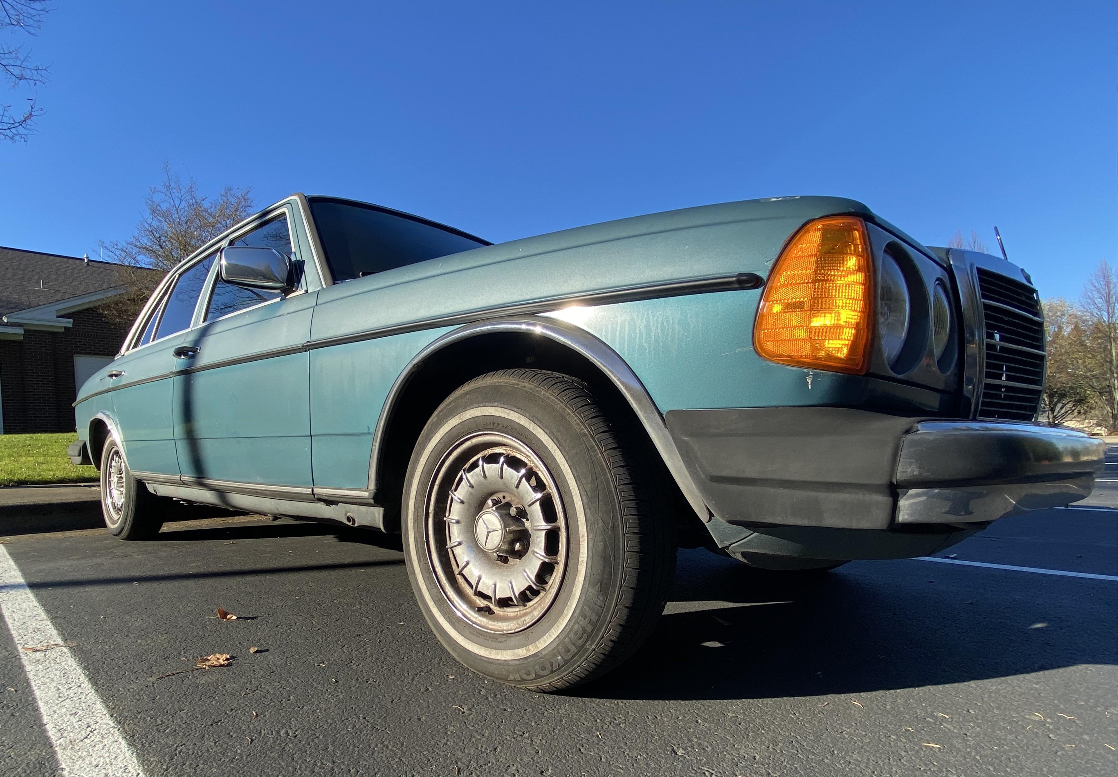 proper way to restore oxidized, faded paint? (‘84 300d) r/w123