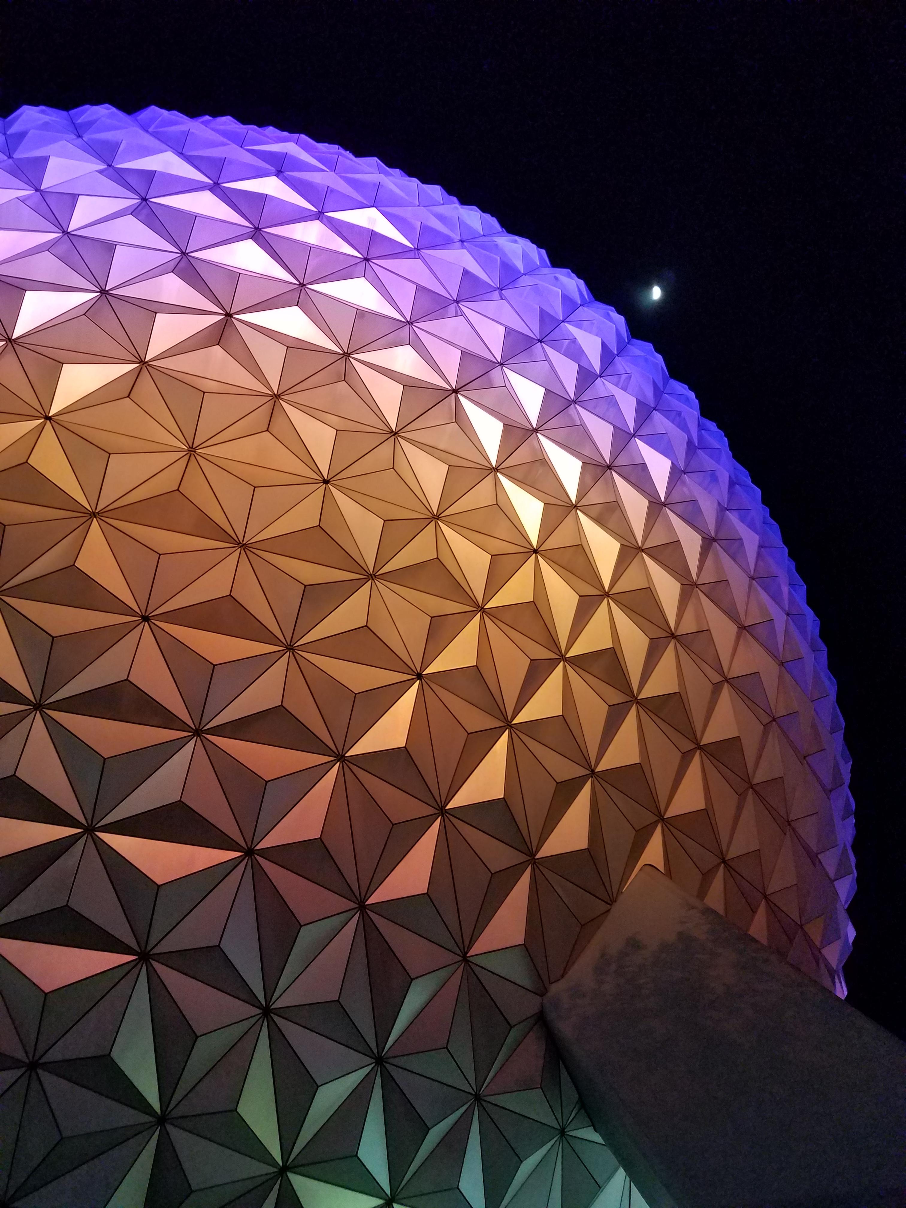 Got this awesome pic of Spaceship Earth last May. I wanna go back so