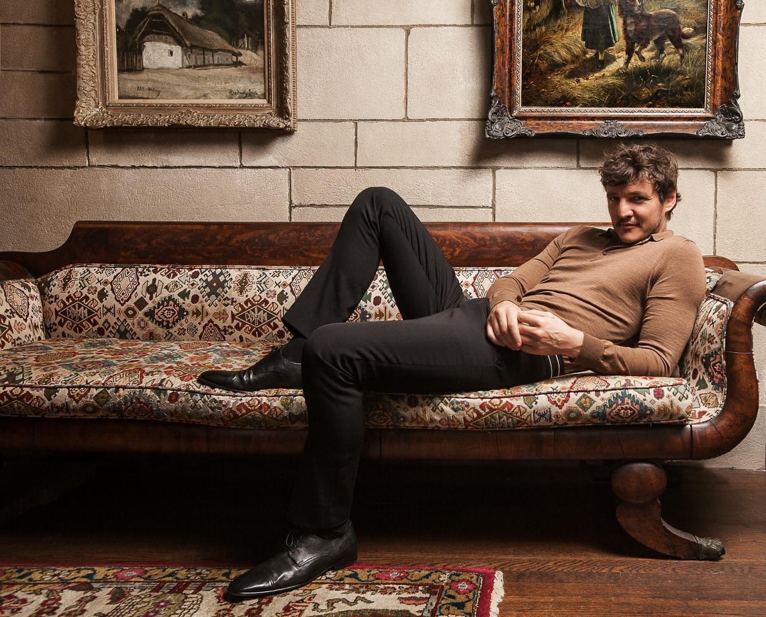 this man shows up on your living room couch wyd r/Pedro_Pascal