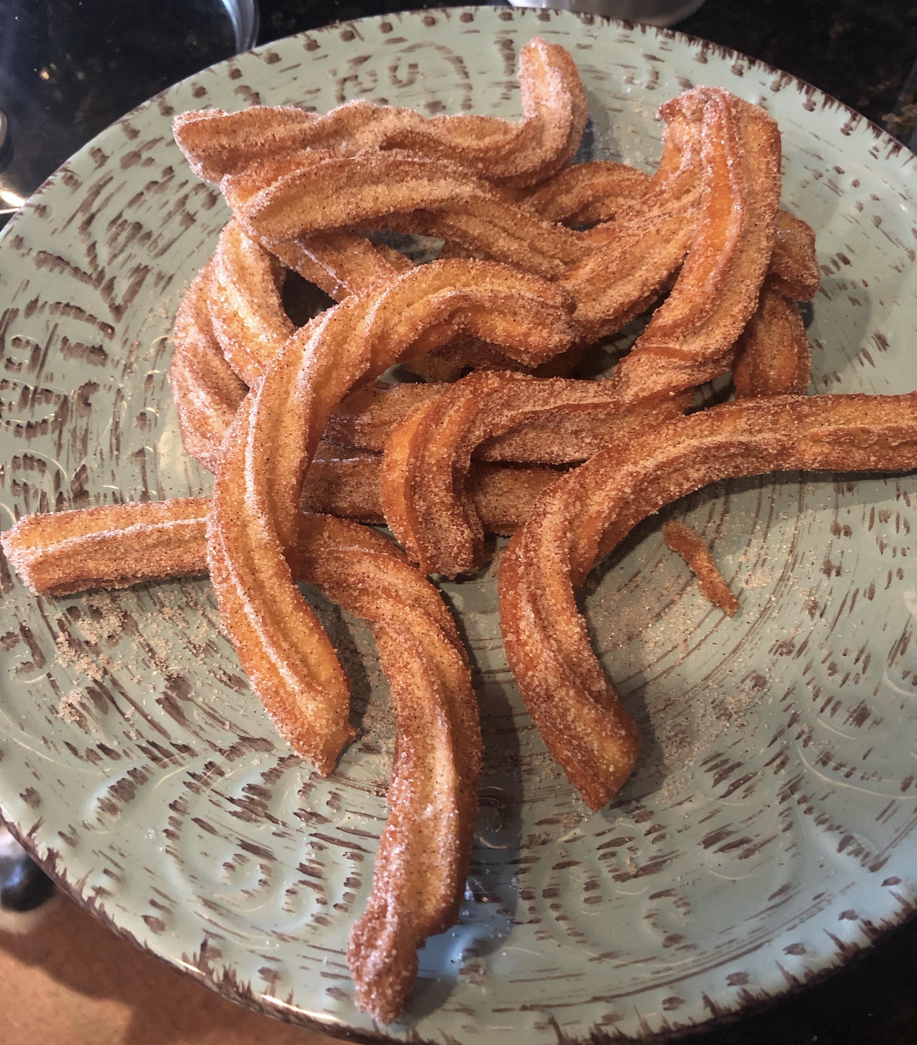 Made some churros. An hour to make 5 minutes to eat r/FoodPorn