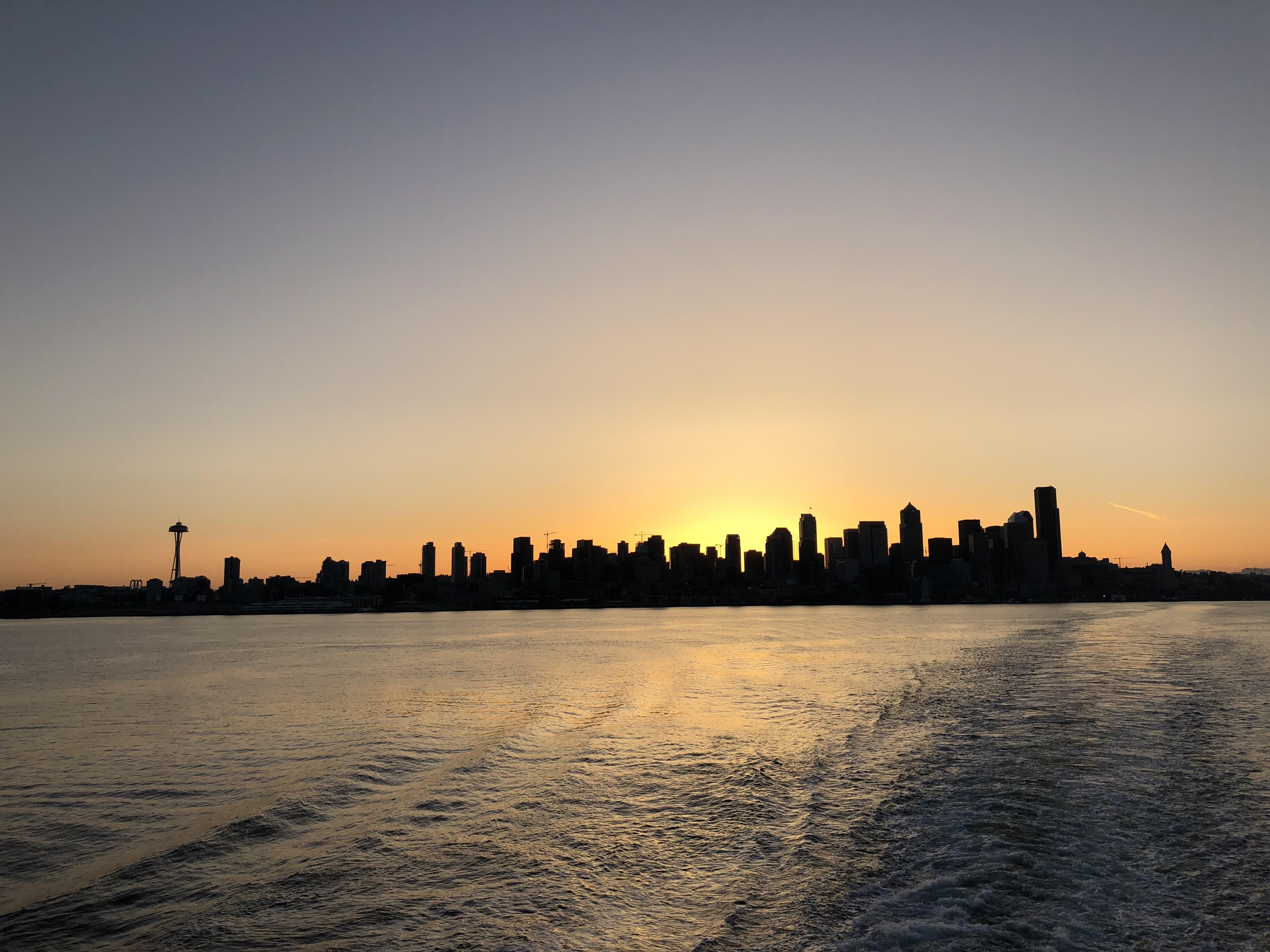 Sunrise in Seattle r/Seattle