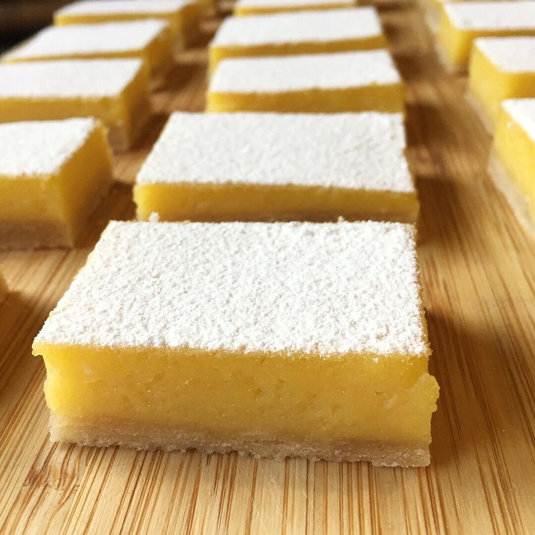 When life give you lemons, turn those b*tches into lemon bars. r/Baking