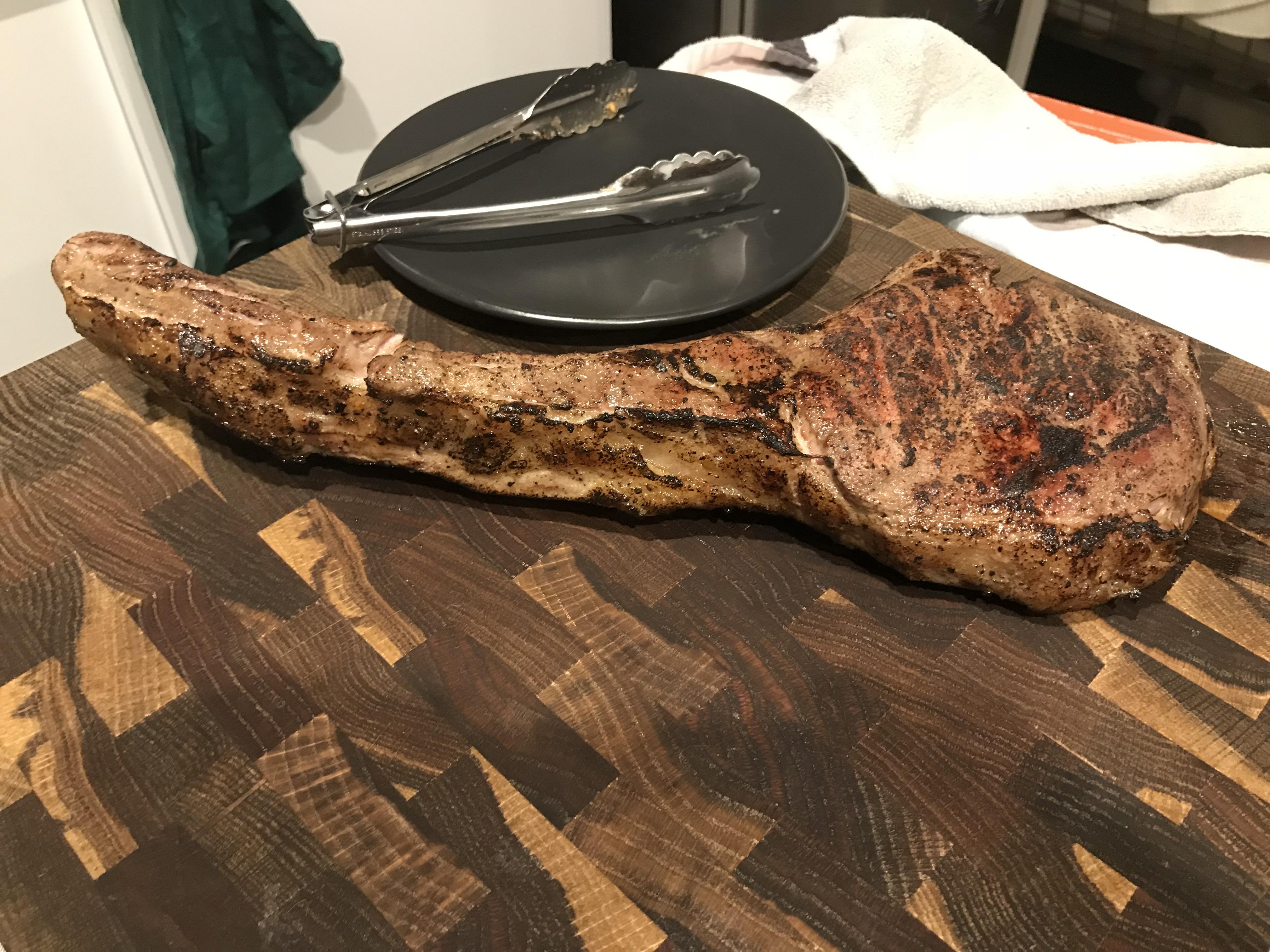 First Tomahawk Sous Vide! 3 hours at 135. Blow torch finish. r/sousvide