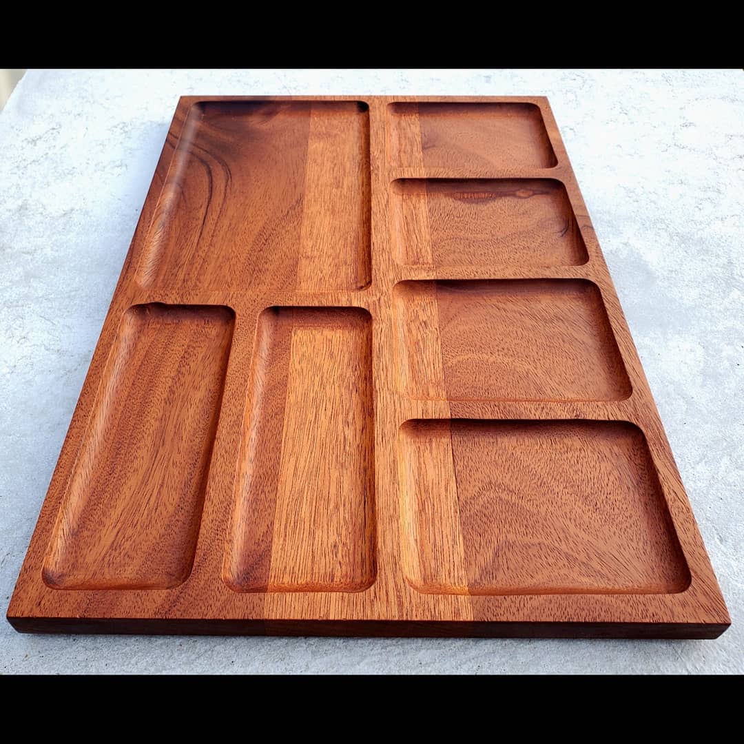 My Newest EDC Catch All Tray Seperated trays to perfectly organize all or your daily belongings