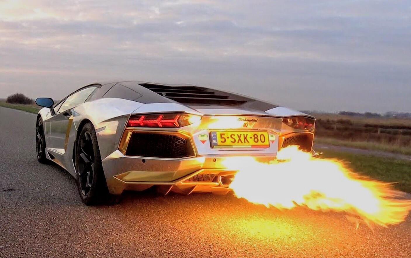 Insane Aventador 🔥 flames spitting 🔥 carporn