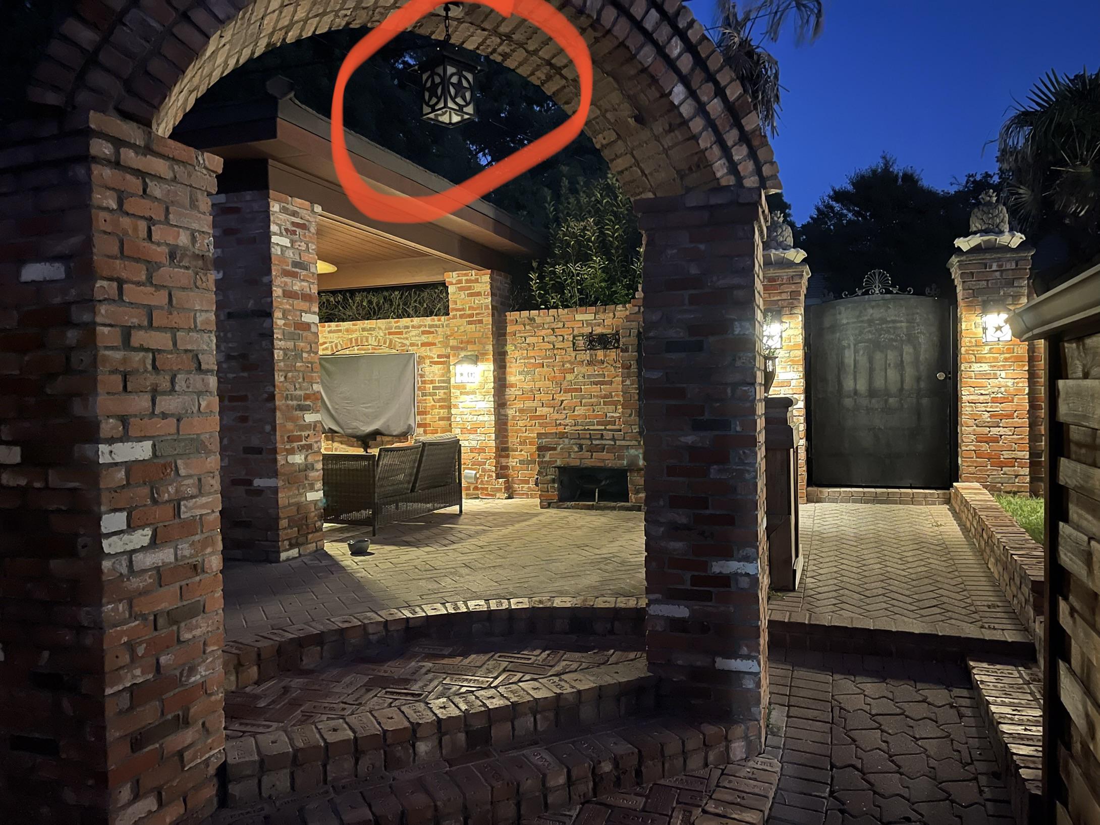 Outdoor light fixture not working r/electricians