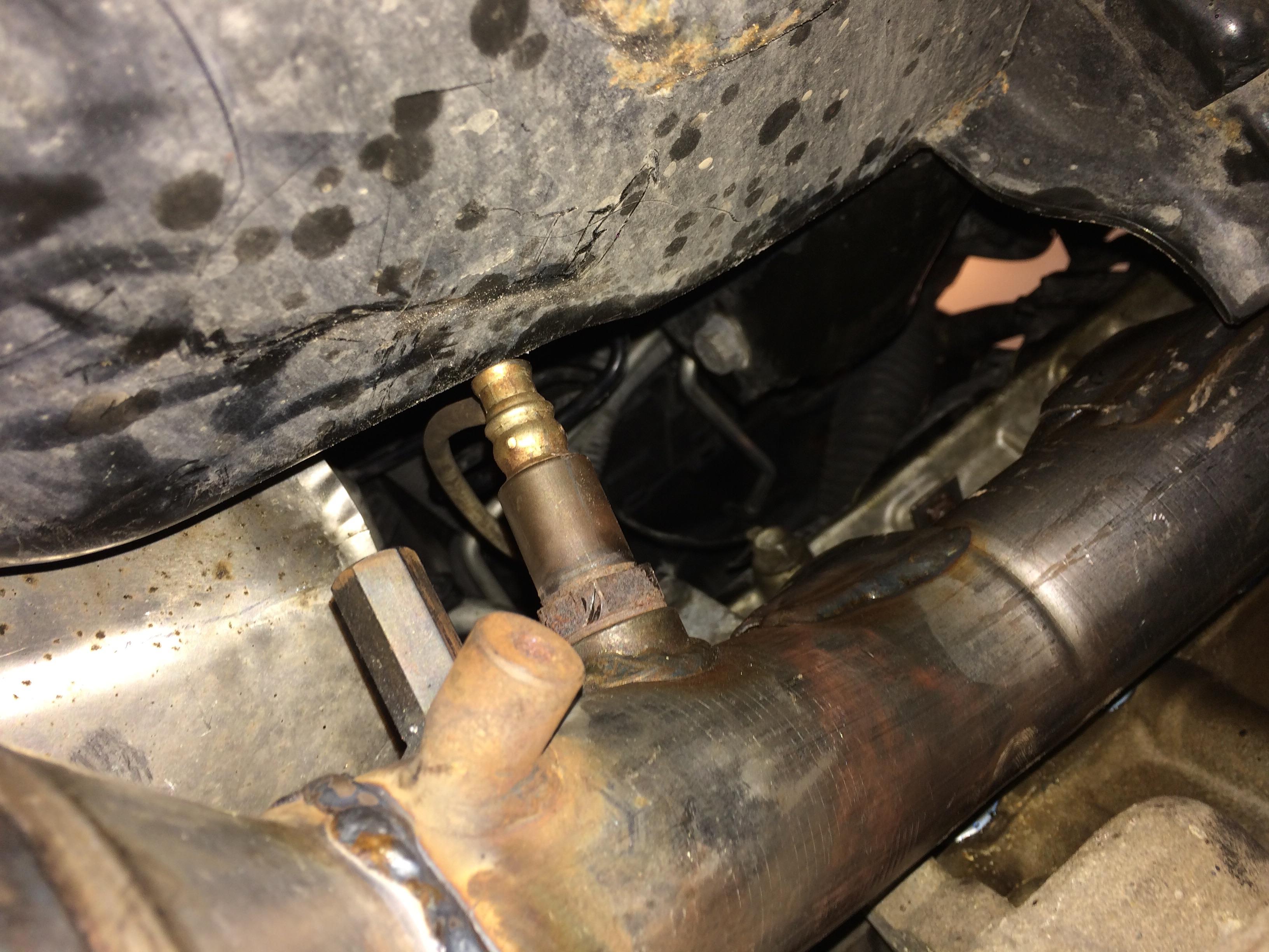 Would an O2 sensor 90 degree adapter affect anything